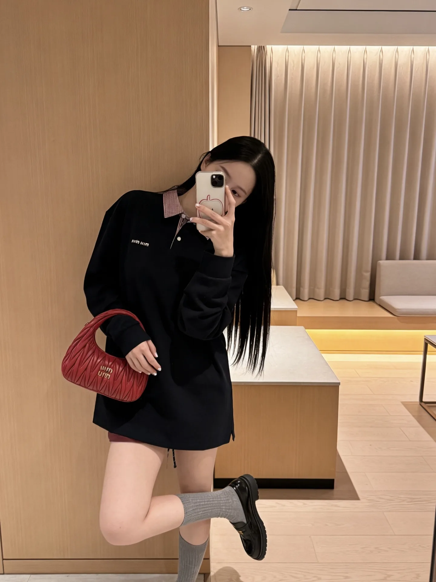 Embroidered Logo Long-Sleeve Polo Shirt D17022329