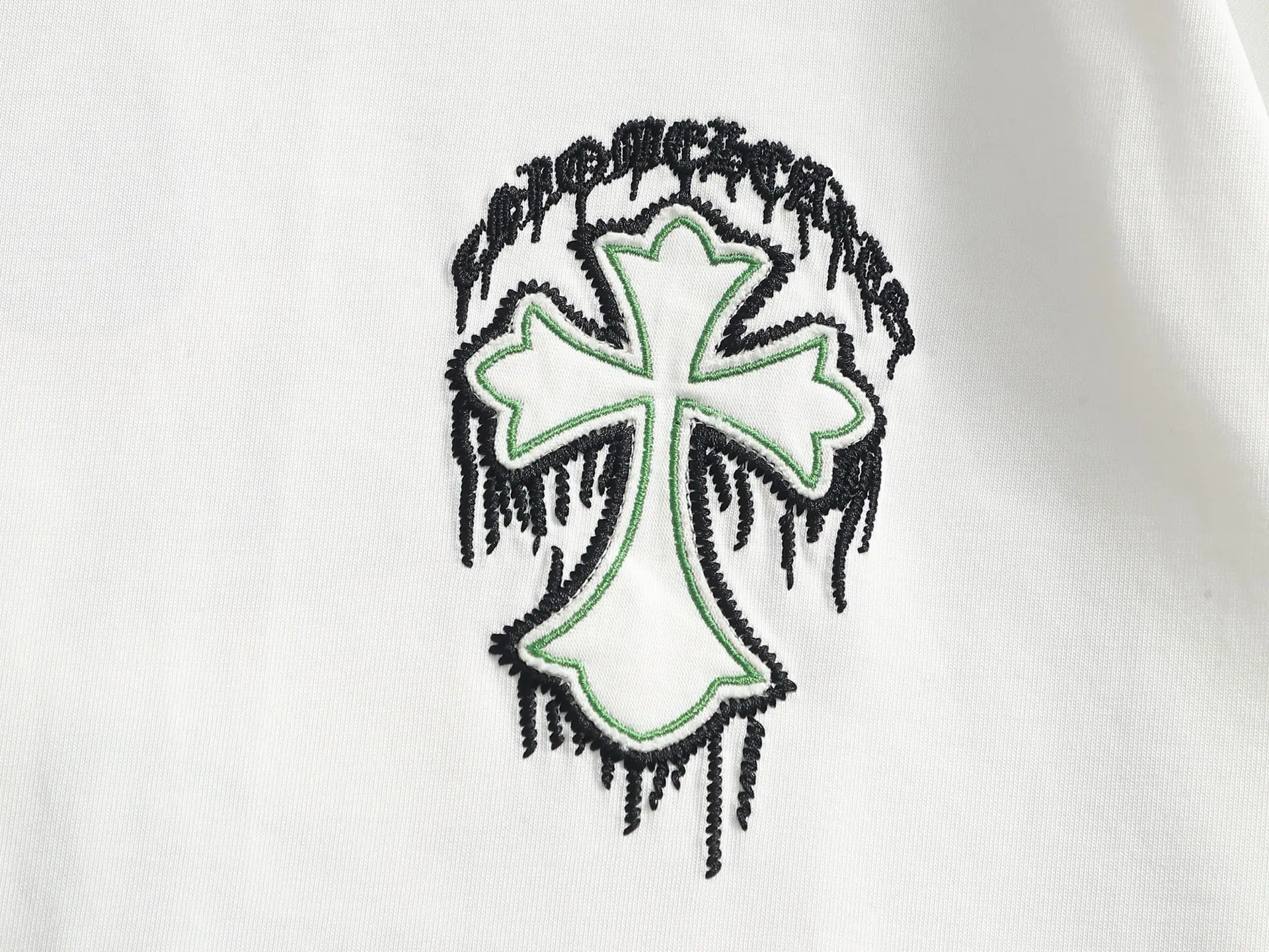 Embroidered Cross Logo Oversized T-Shirt D17514212 — view 7