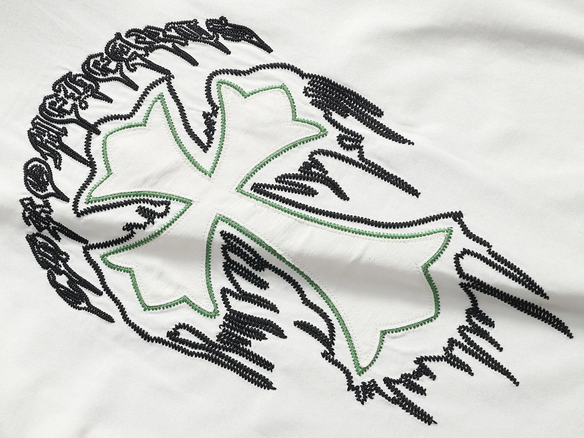 Embroidered Cross Logo Oversized T-Shirt D17514212 — view 12