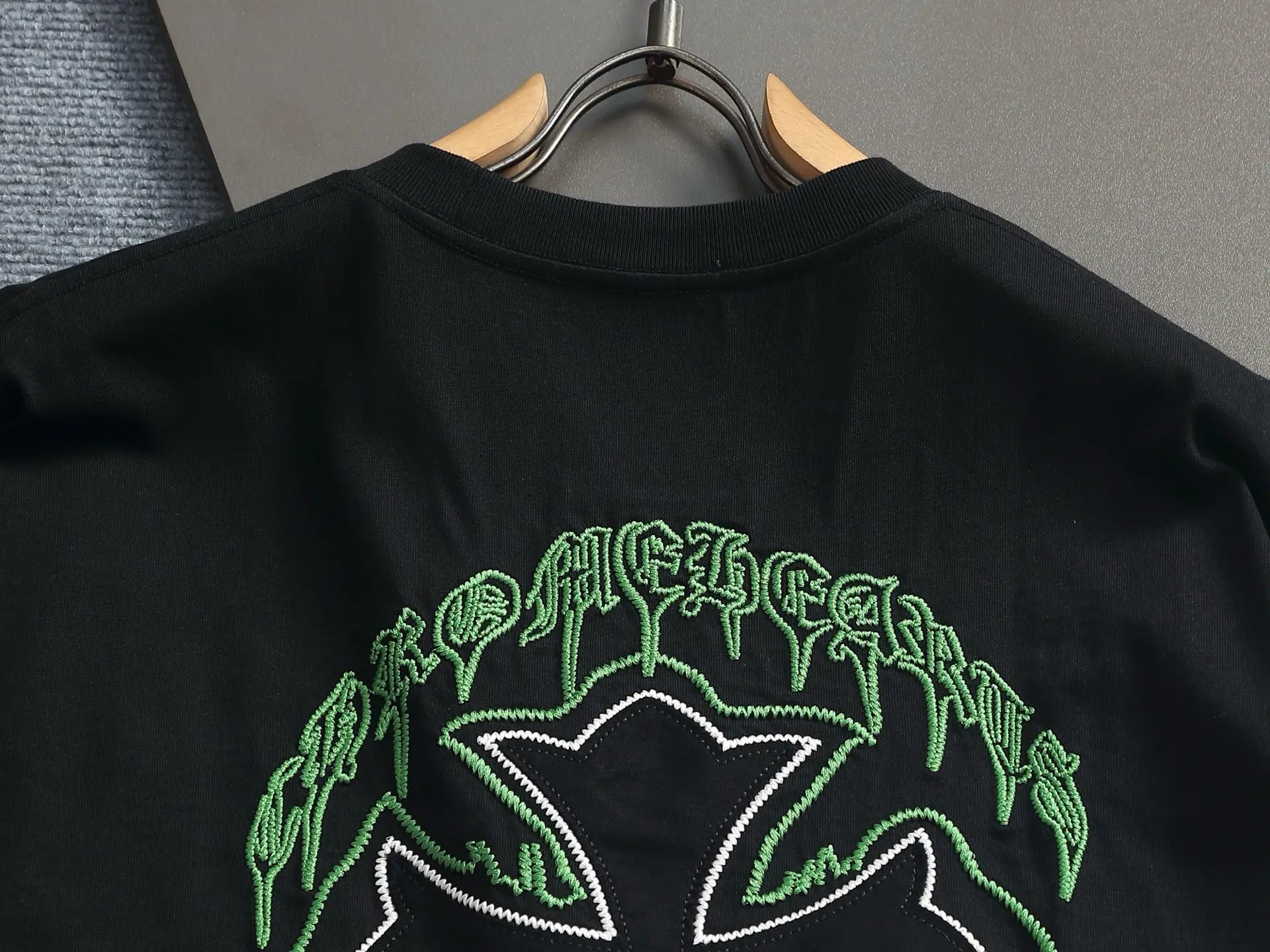 Embroidered Cross Logo Oversized T-Shirt D17514213 — view 12