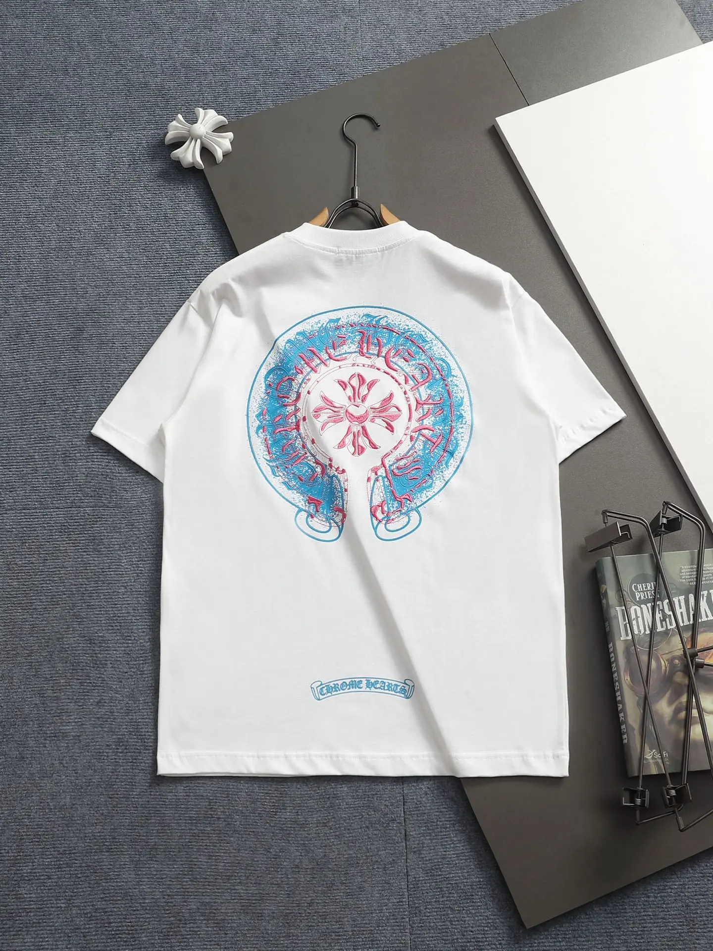 Embroidered Horseshoe Logo Cotton T-Shirt D17514180 — view 2