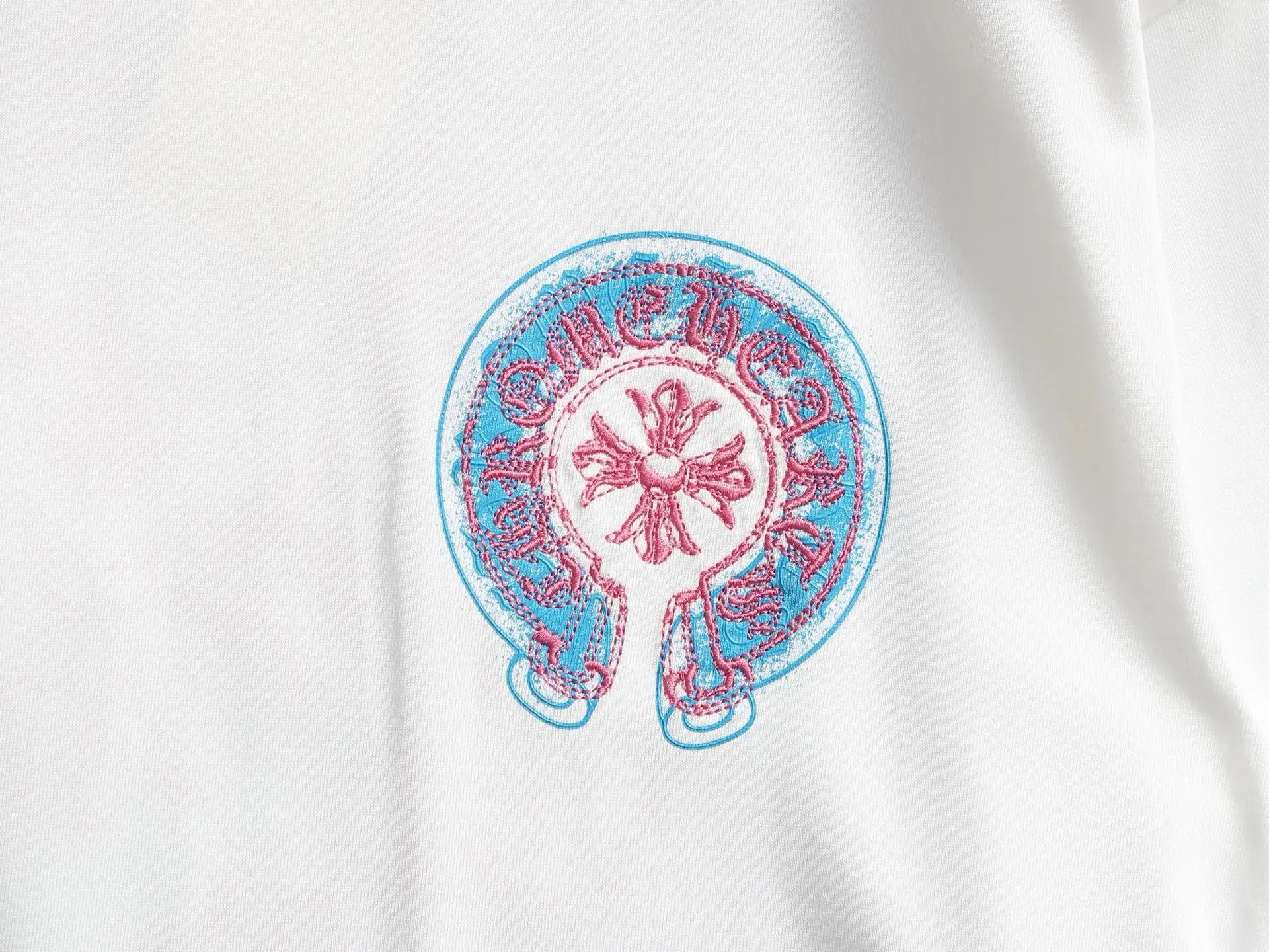Embroidered Horseshoe Logo Cotton T-Shirt D17514180 — view 5