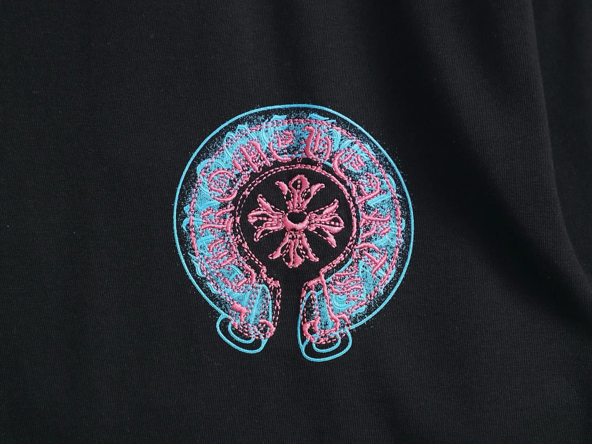 Embroidered Horseshoe Logo Cotton T-Shirt D17514182 — view 5