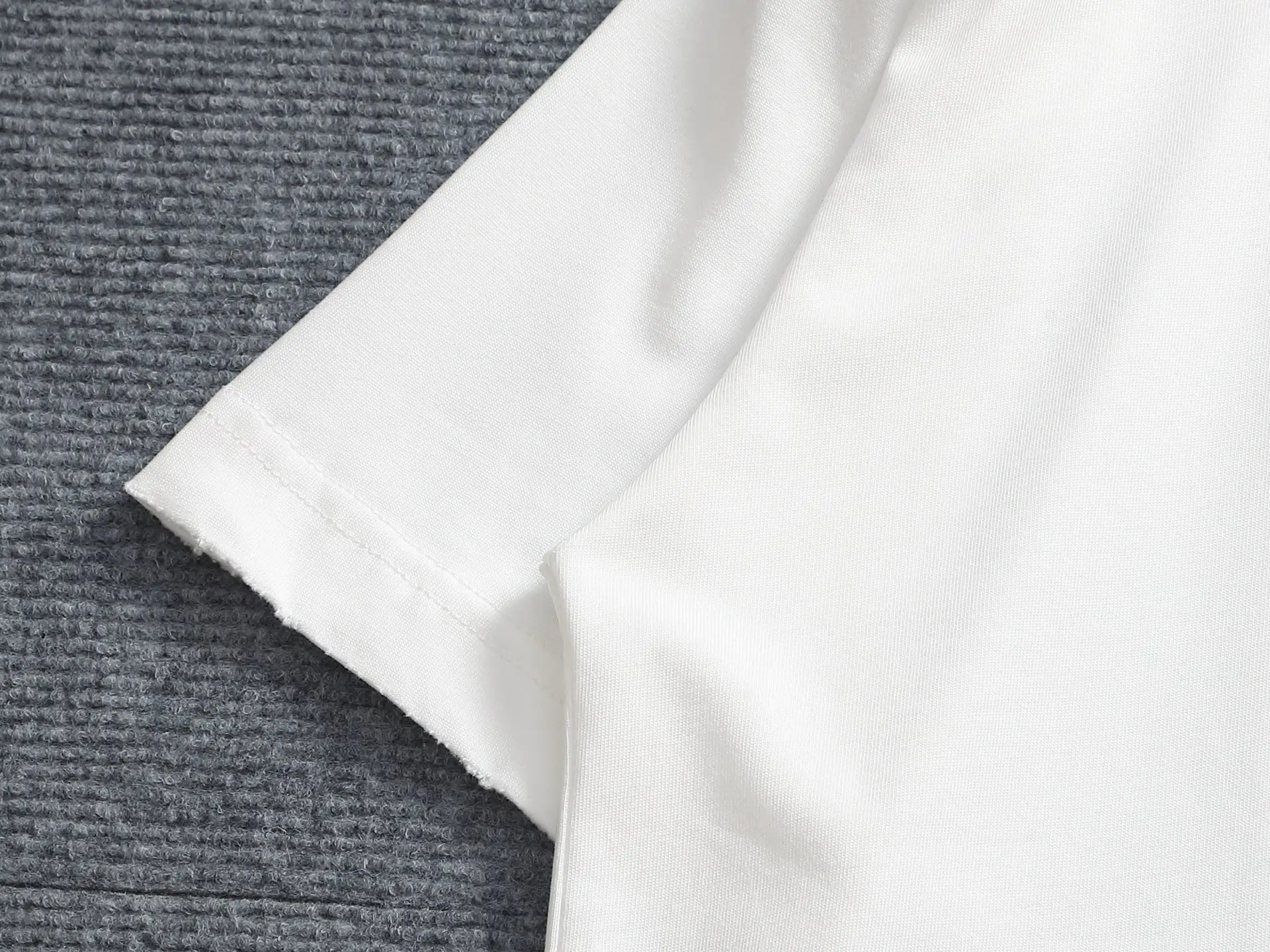Embroidered Horseshoe Logo Cotton T-Shirt D17514206 — view 4