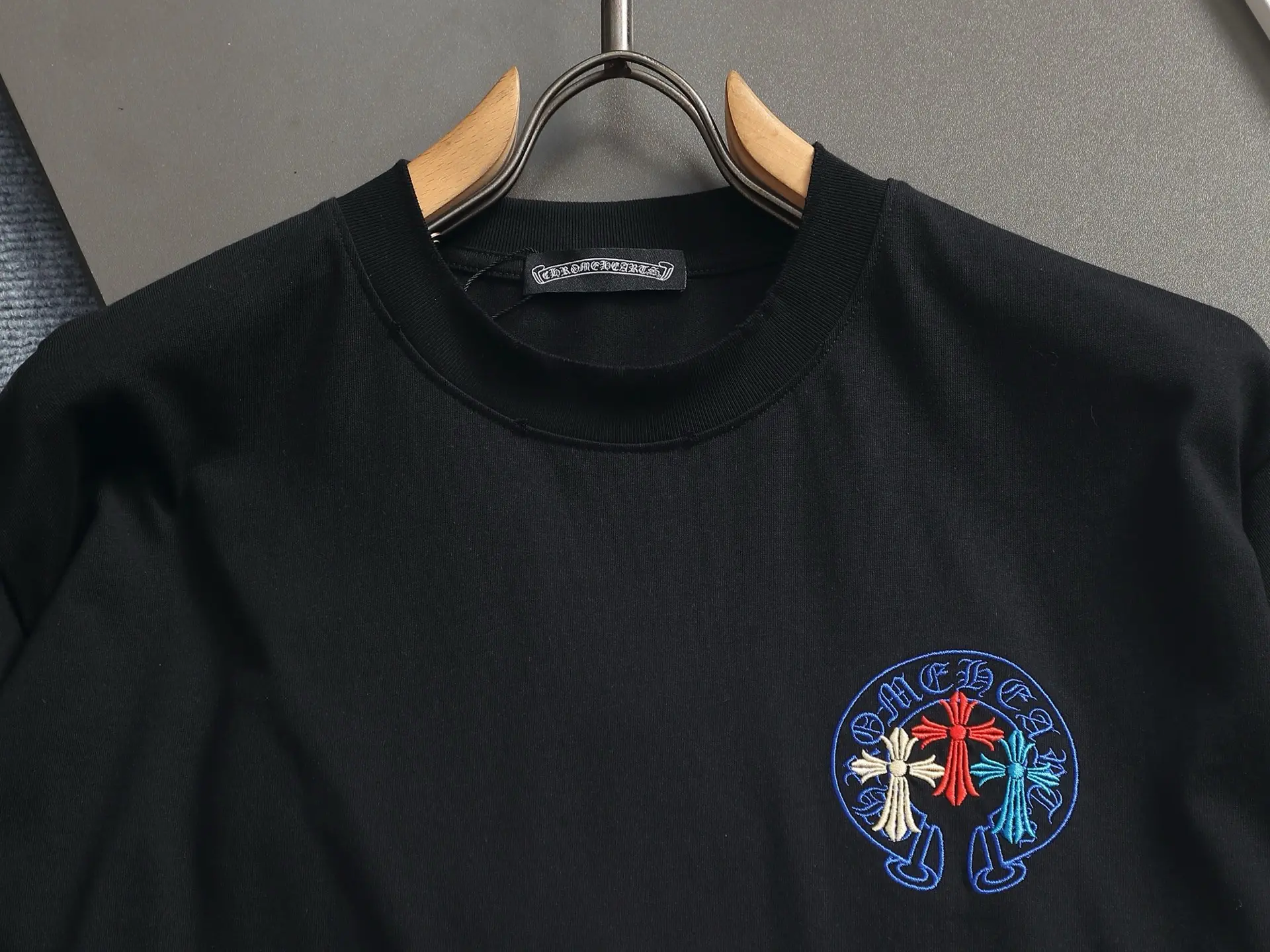 Embroidered Horseshoe Logo Cotton T-Shirt D17514207 — view 3