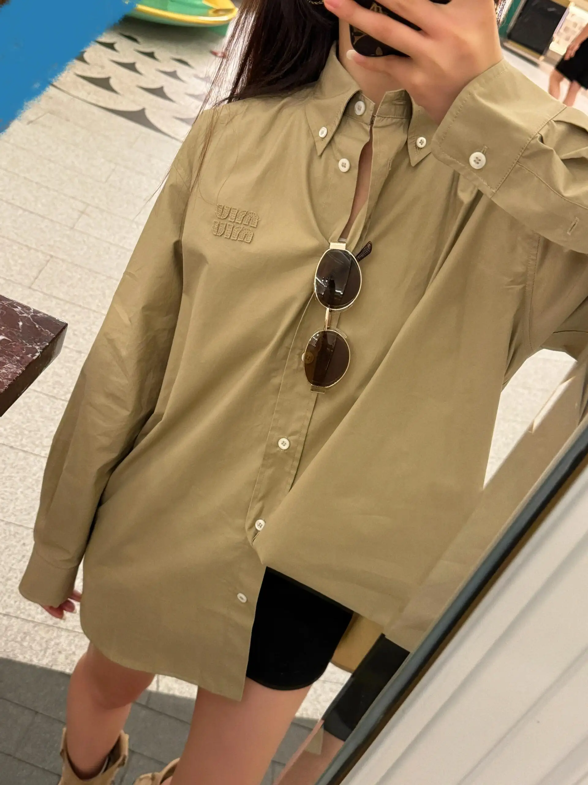 Logo Embroidered Oversized Cotton Shirt D18522452 — view 7