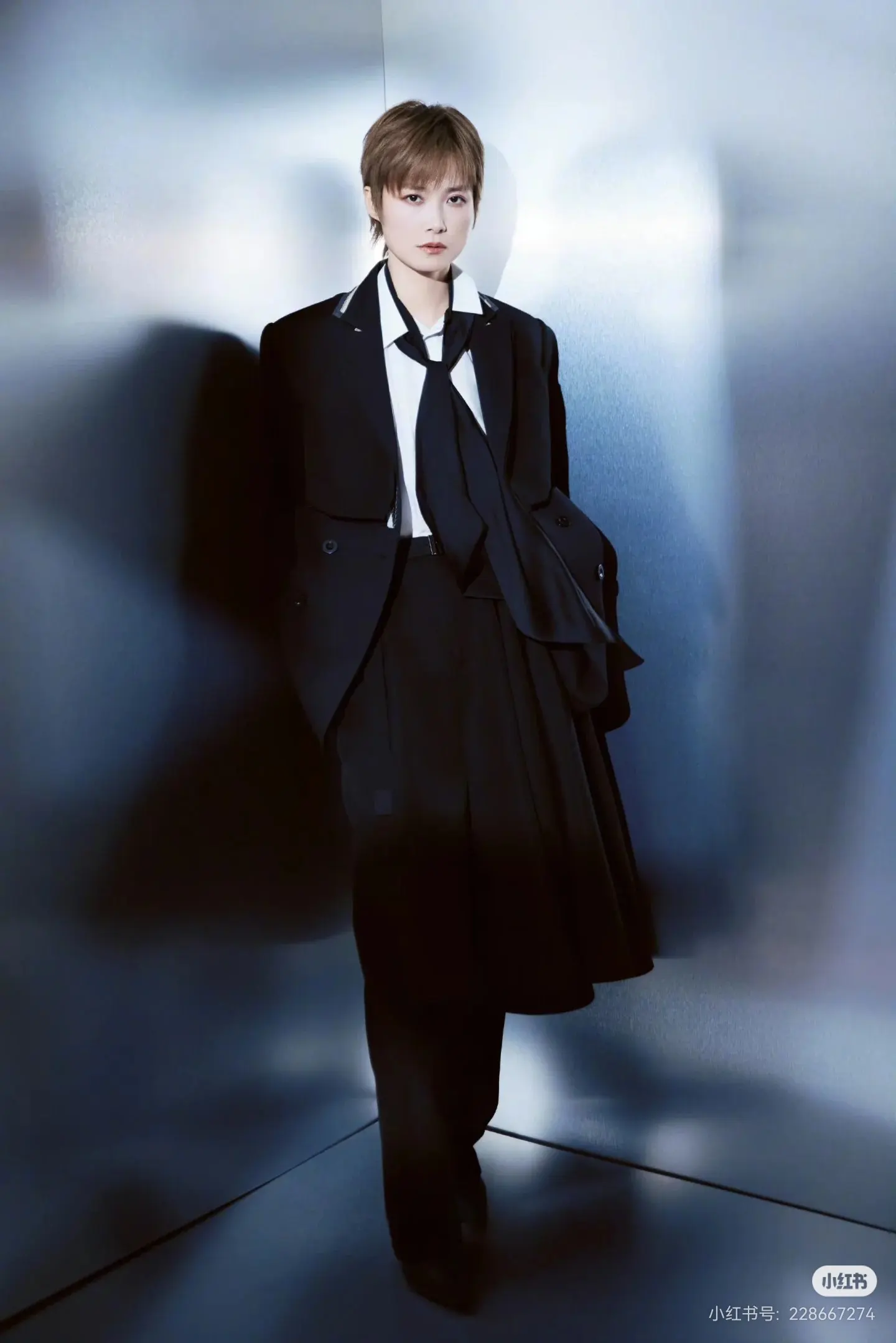 Tie-Neck Poplin Shirt with Chiffon Scarf D18522414 — view 6