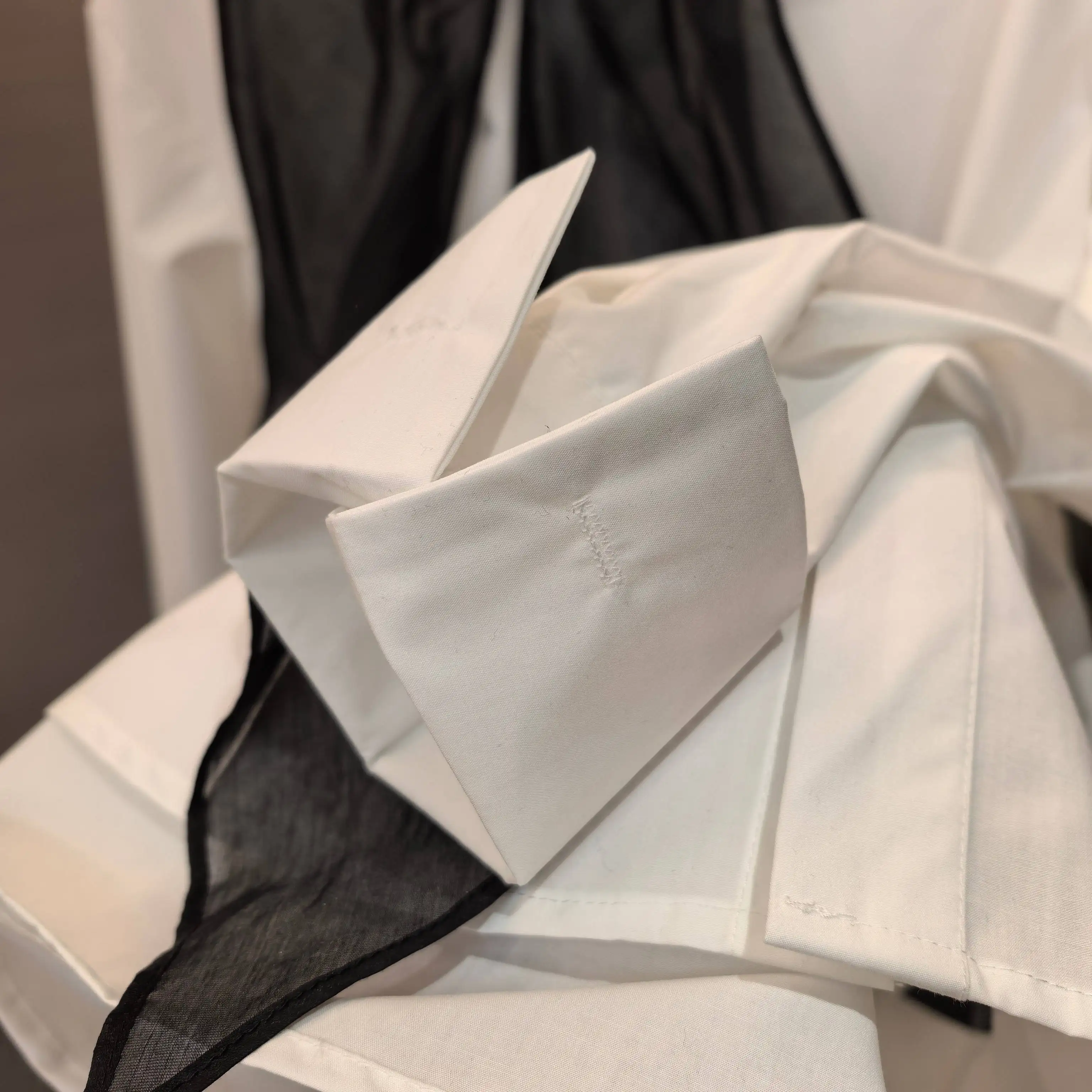 Tie-Neck Cotton-Blend Poplin Shirt D18522413 — view 6