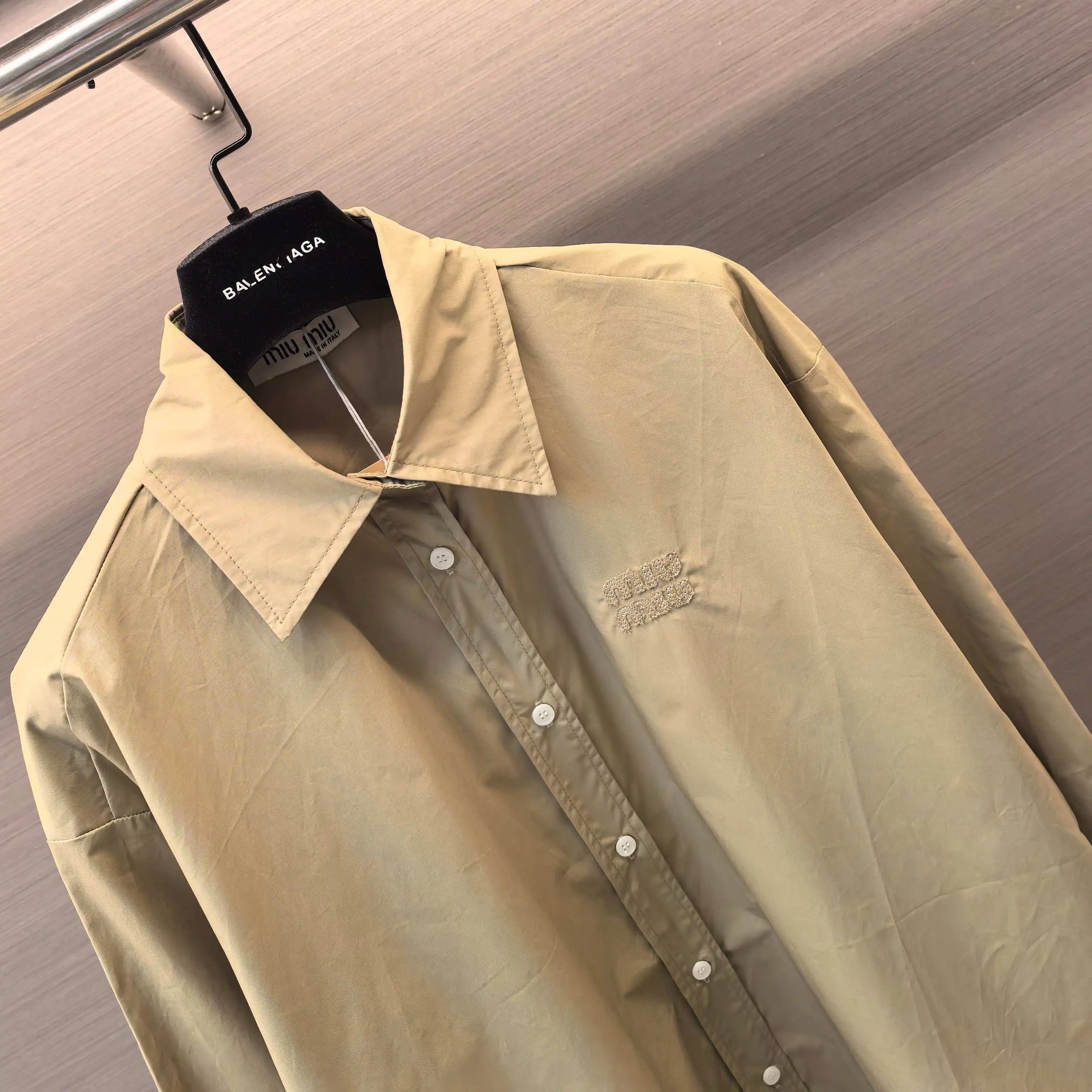 Logo-Embroidered Oversized Cotton Shirt D18522450 — view 3