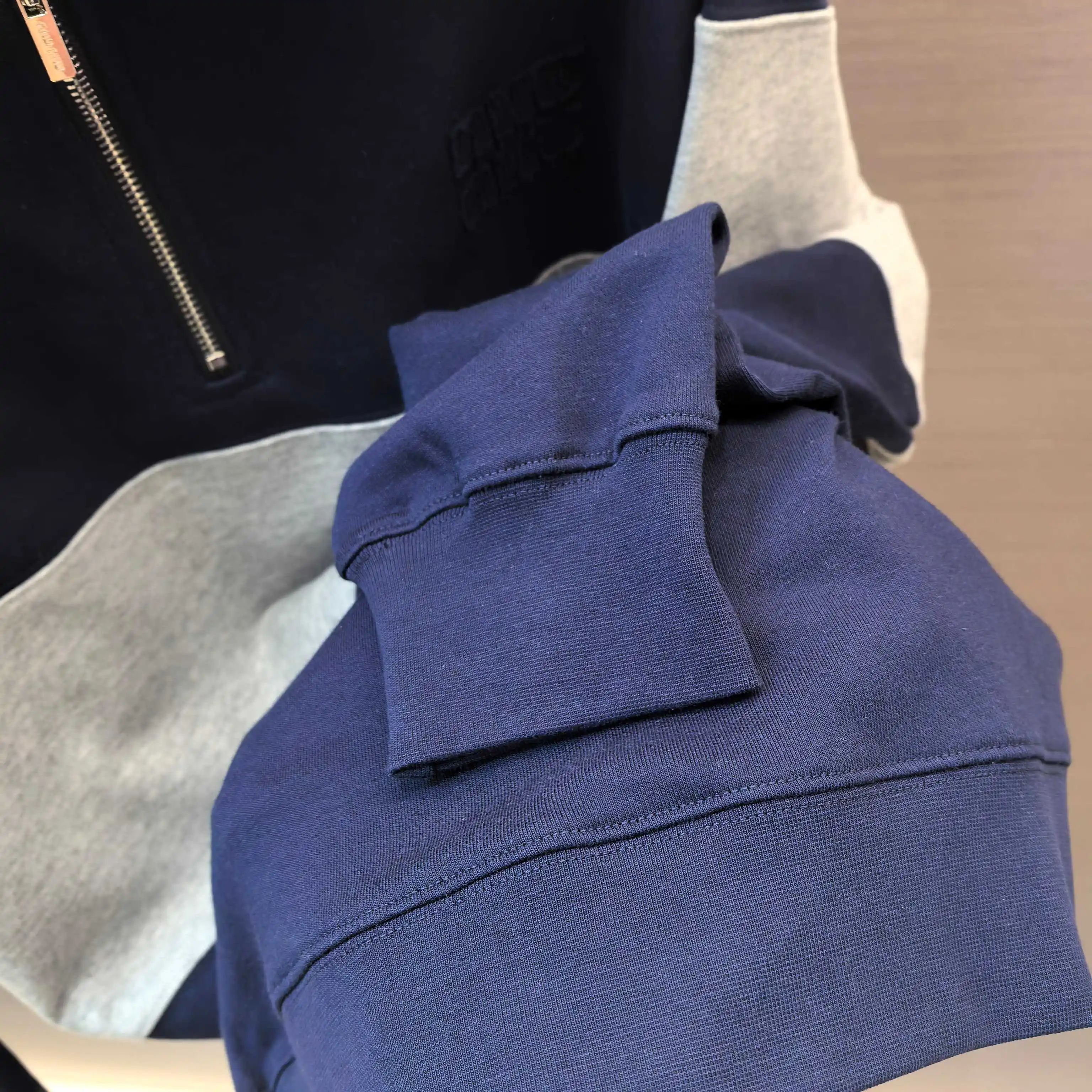 Logo-Embroidered Color-Block Quarter-Zip Sweatshirt D19022379 — view 5