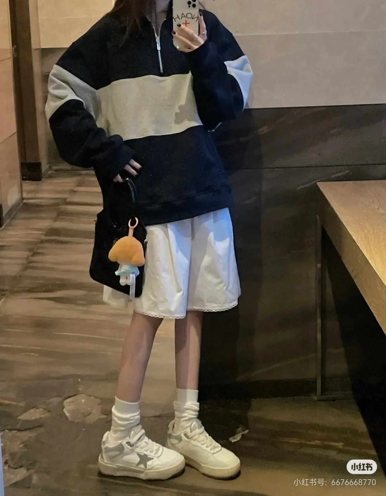 Color-Block Quarter-Zip Polo Sweatshirt D19022382 — view 2