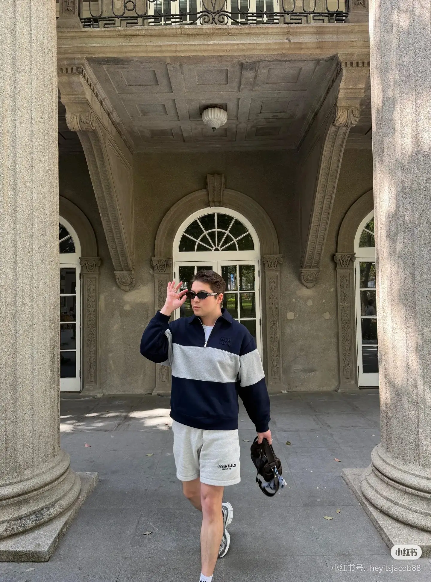 Color-Block Quarter-Zip Polo Sweatshirt D19022382 — view 8