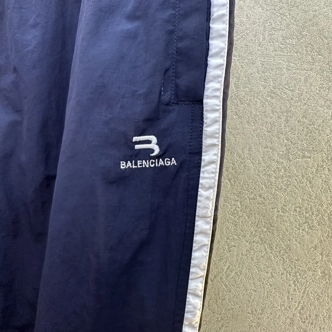 Logo-Embroidered Striped Track Pants D22019260 — view 3