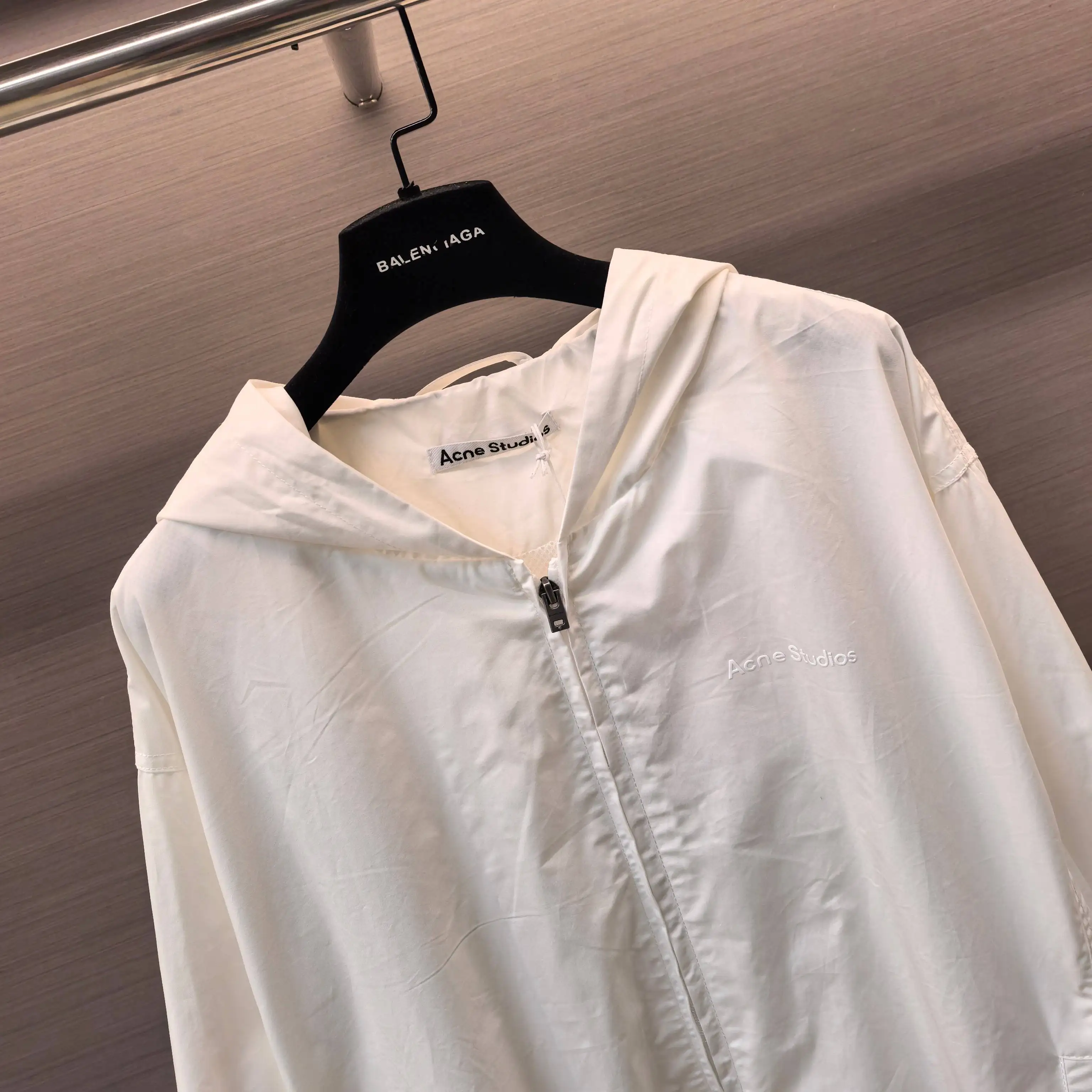Acne Studios 1996 Hooded Windbreaker Jacket D22022346 — view 4