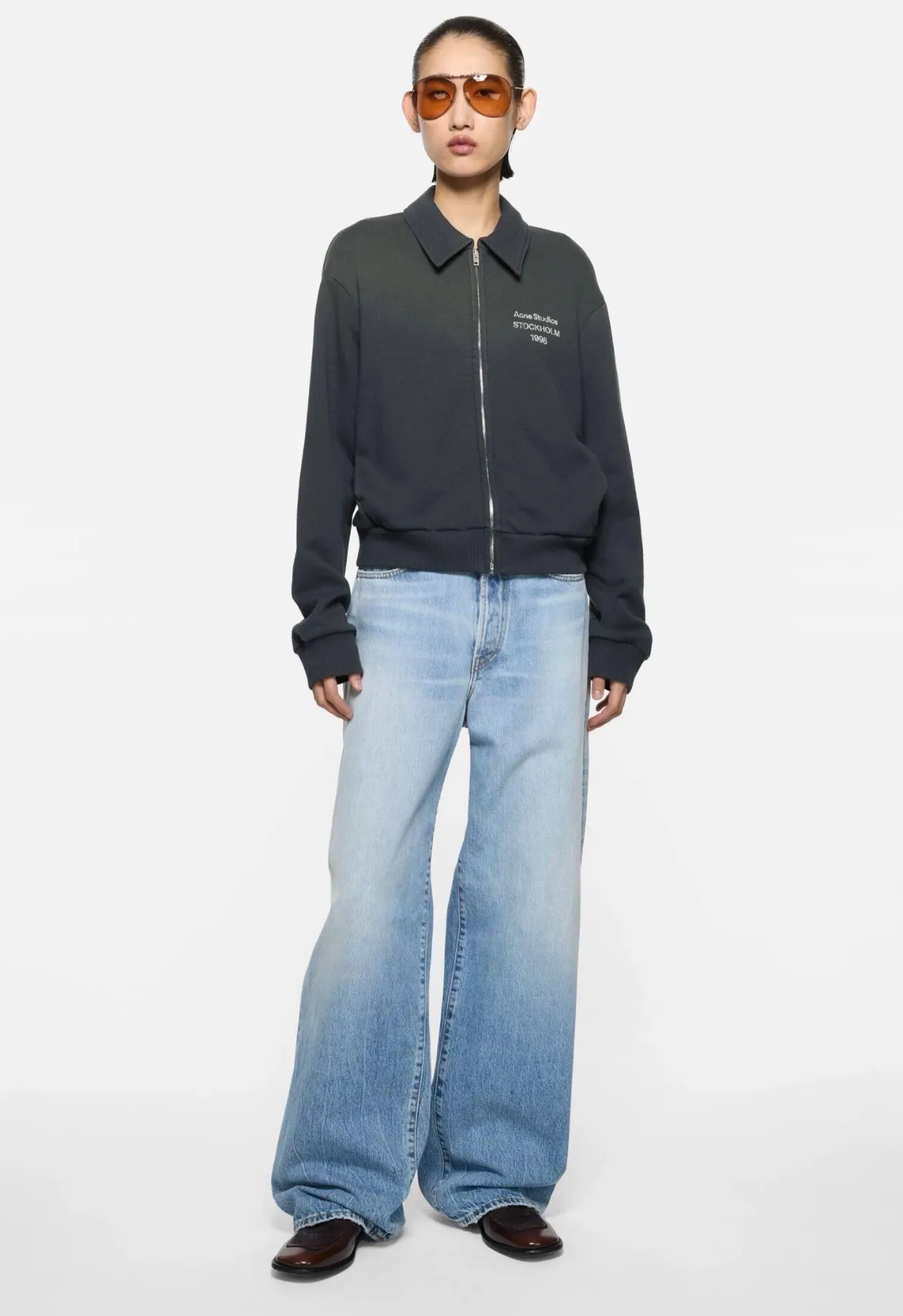 Logo-Print Faded Zip-Up Sweatshirt D22522400 — view 6