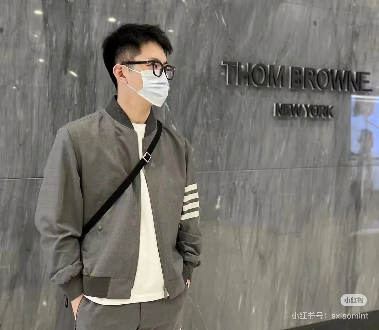 Four-Bar Stripe Cotton Bomber Jacket D22513430 — view 5