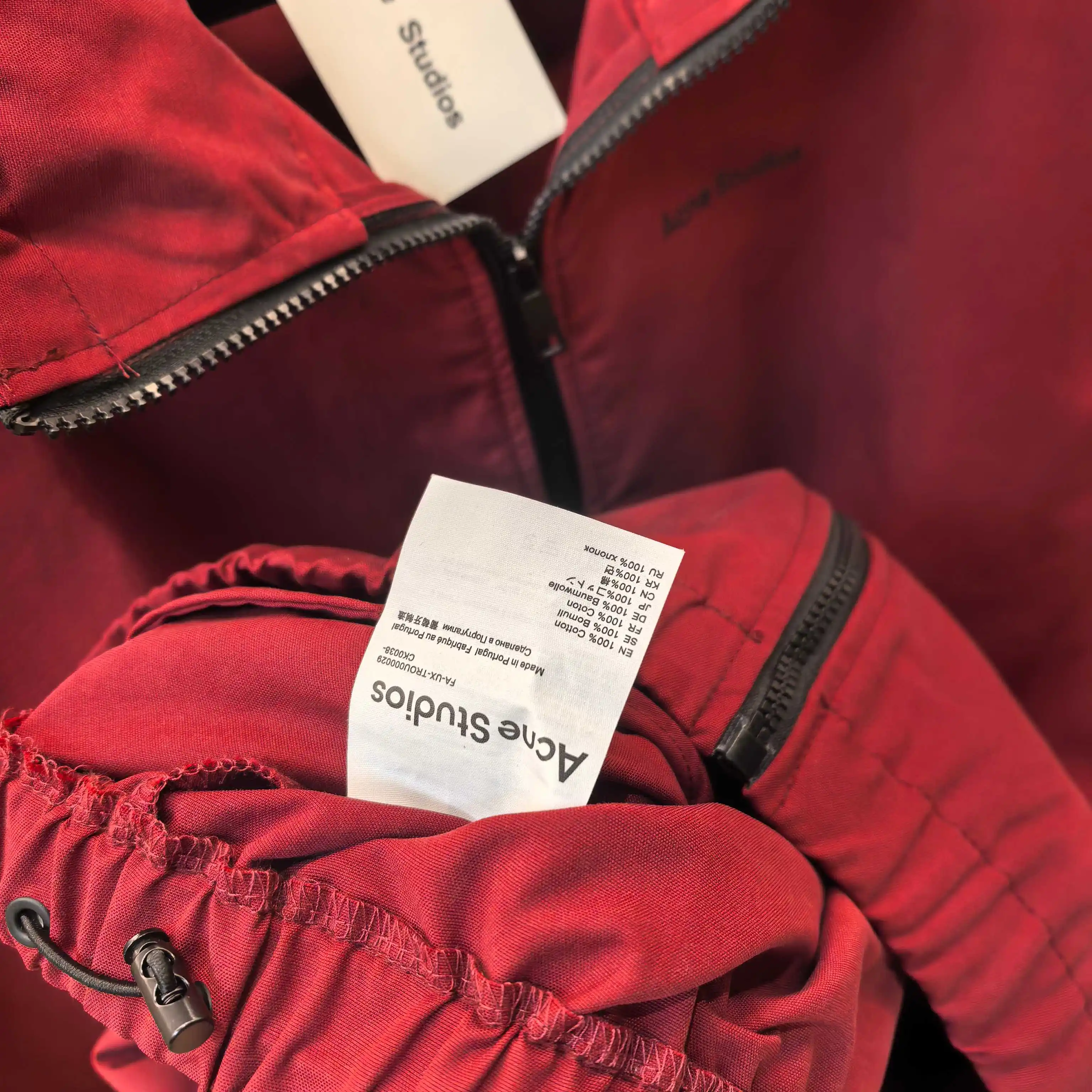 Logo-Print Hooded Windbreaker Jacket D23522557 — view 5