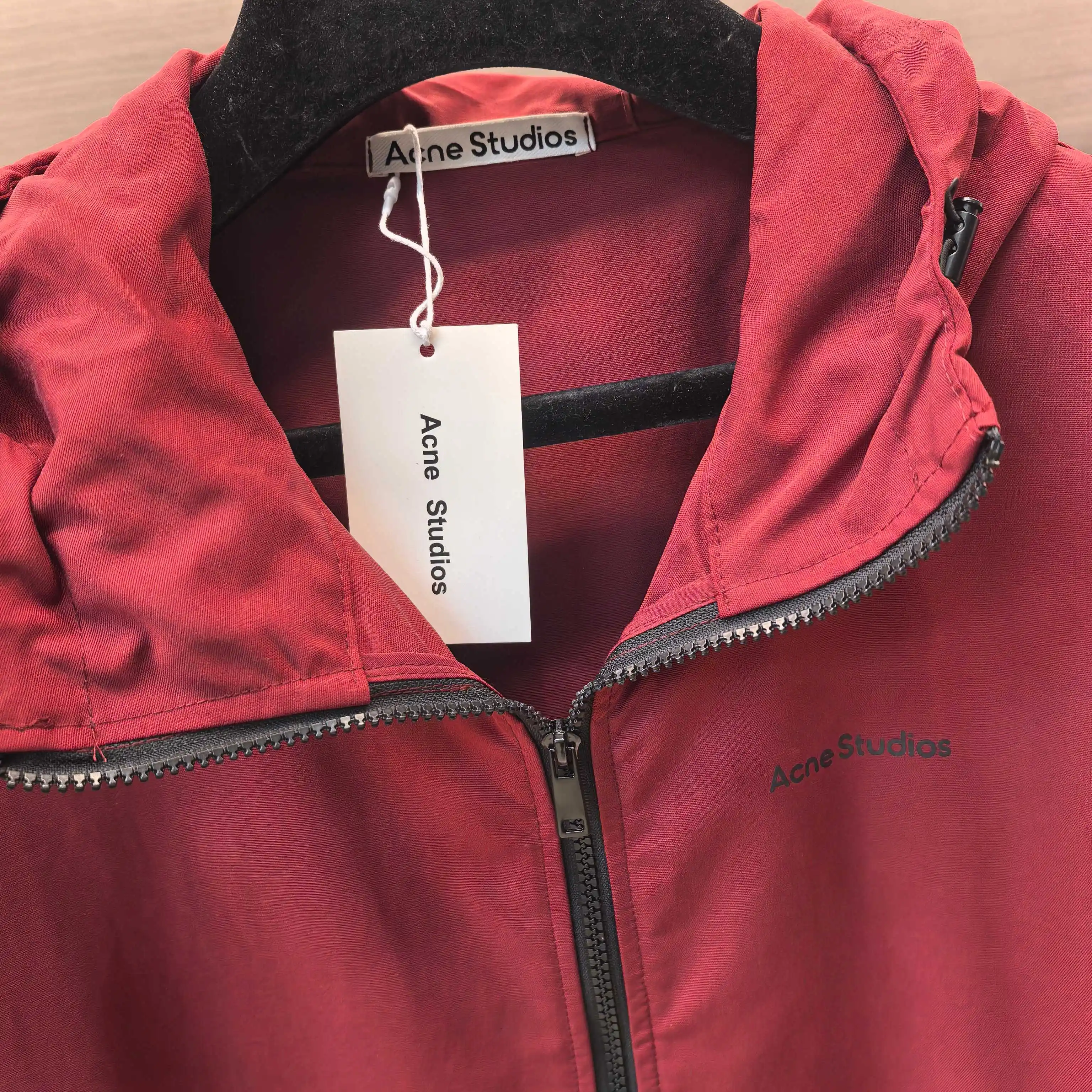 Logo-Print Hooded Windbreaker Jacket D23522557 — view 6