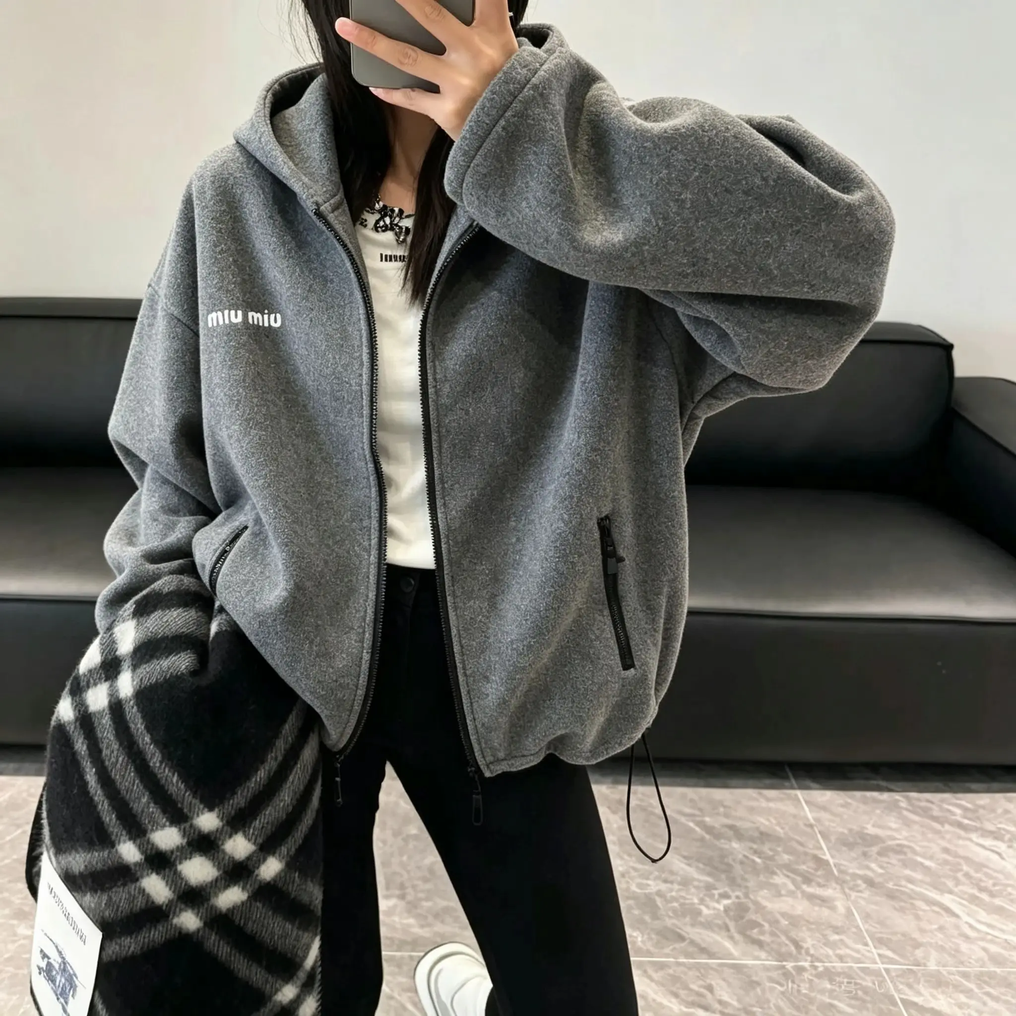 Logo-Embroidered Fleece Hooded Jacket D23522412 — view 5
