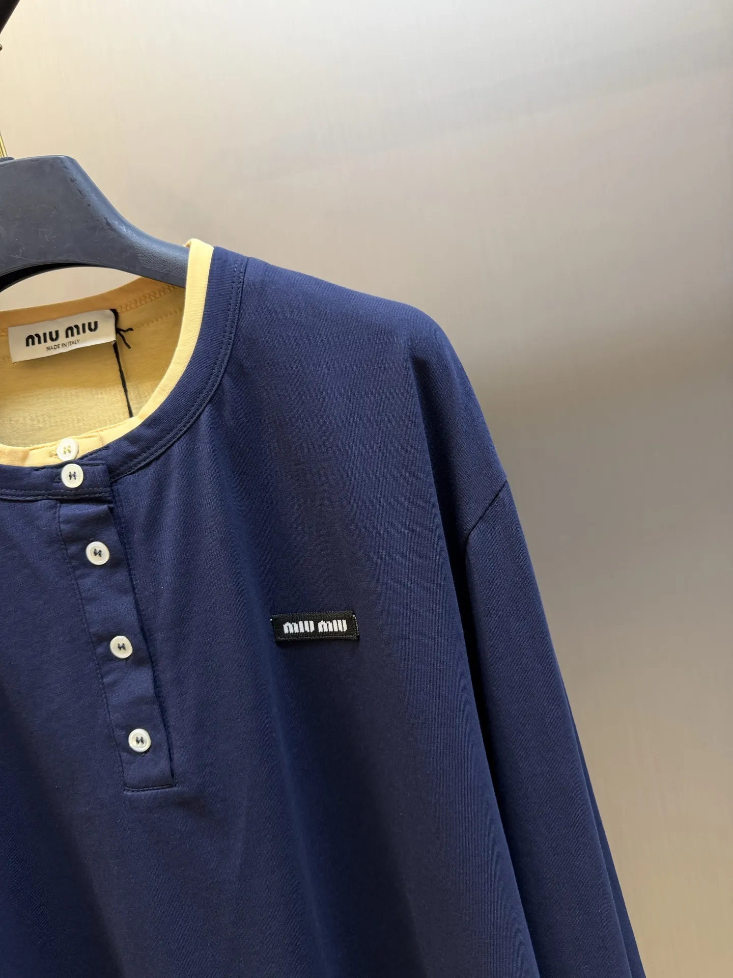 Layered Henley Long-Sleeve T-Shirt D23519148 — view 3