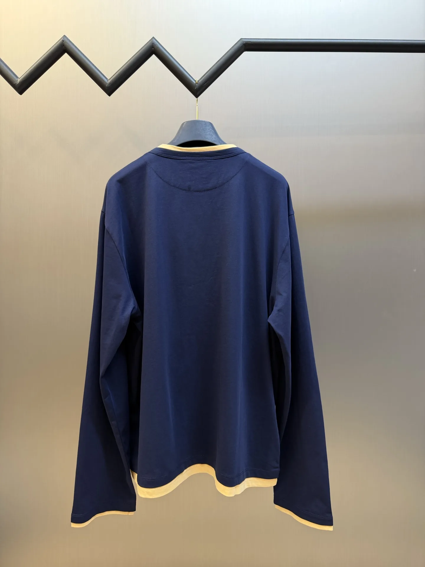 Layered Henley Long-Sleeve T-Shirt D23519148 — view 4