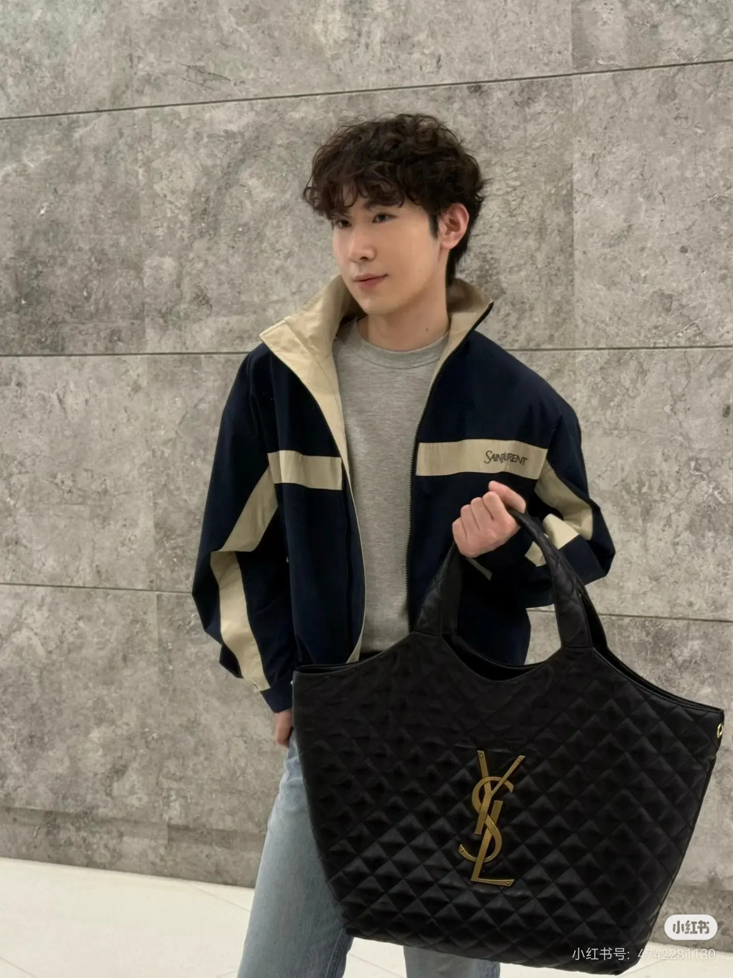 Contrast Stripe Embroidered Track Jacket D23522339 — view 8