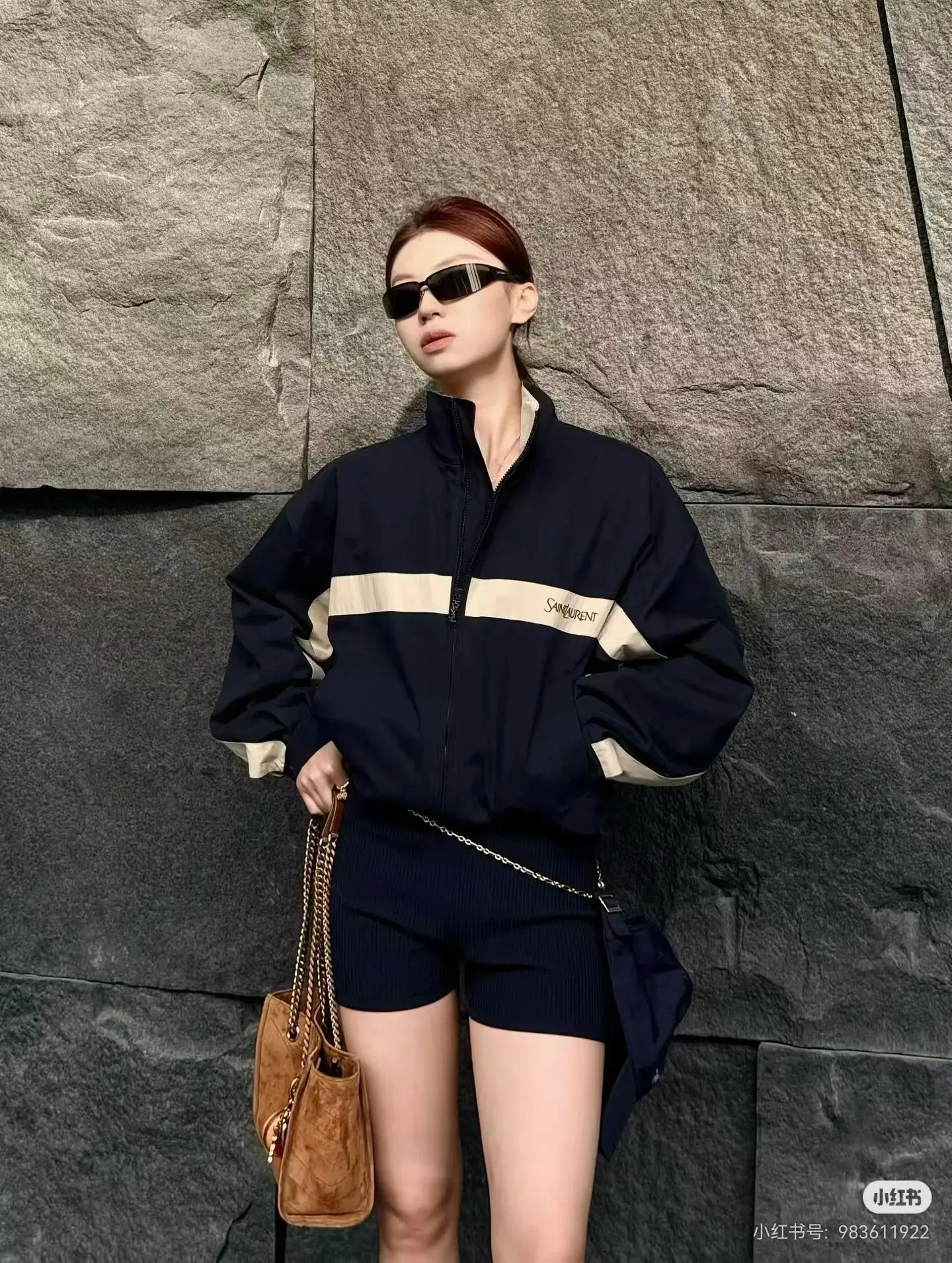 Contrast Stripe Embroidered Track Jacket D23522338