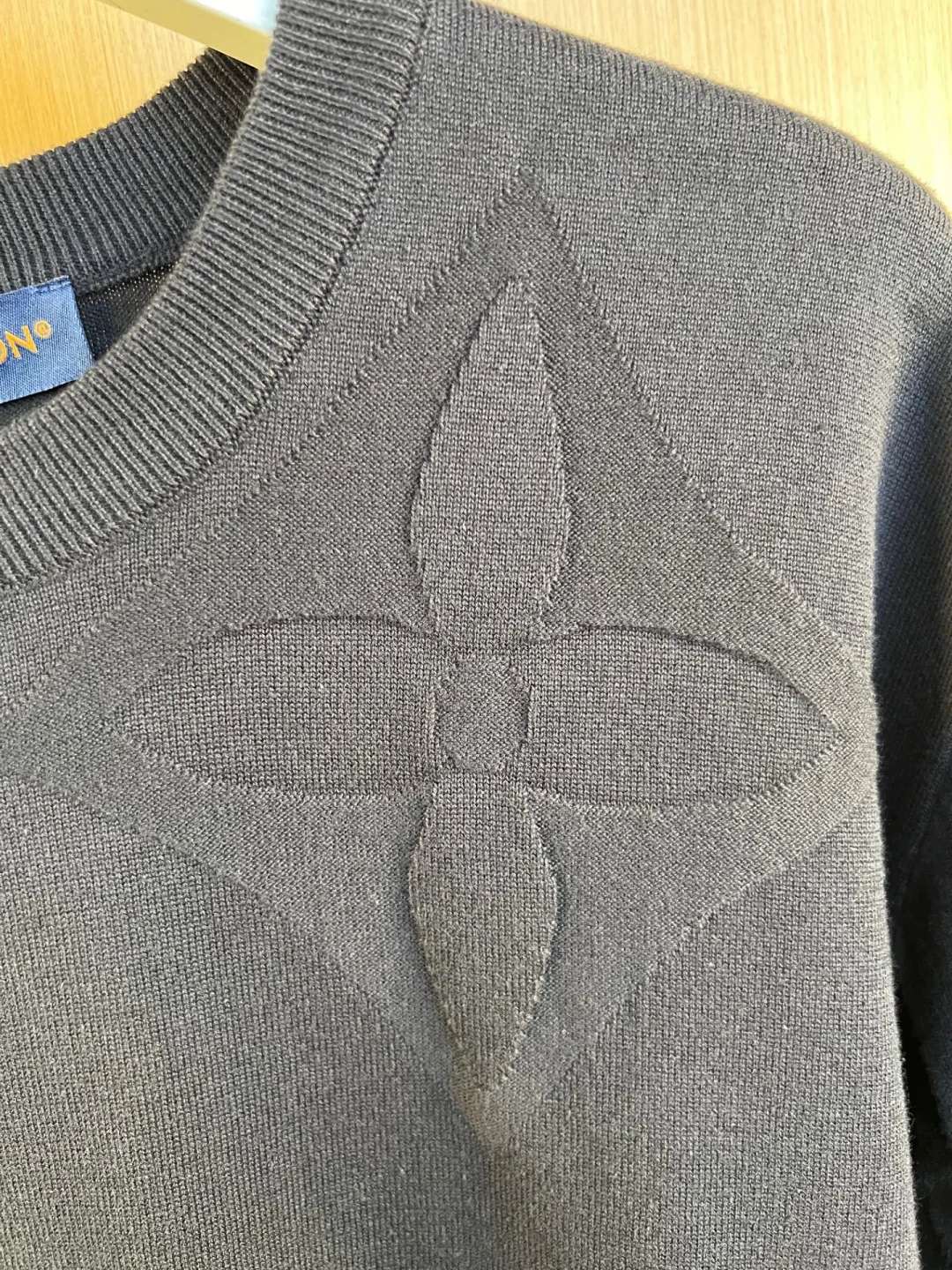 Monogram Embossed Knit T-Shirt D24019262 — view 3