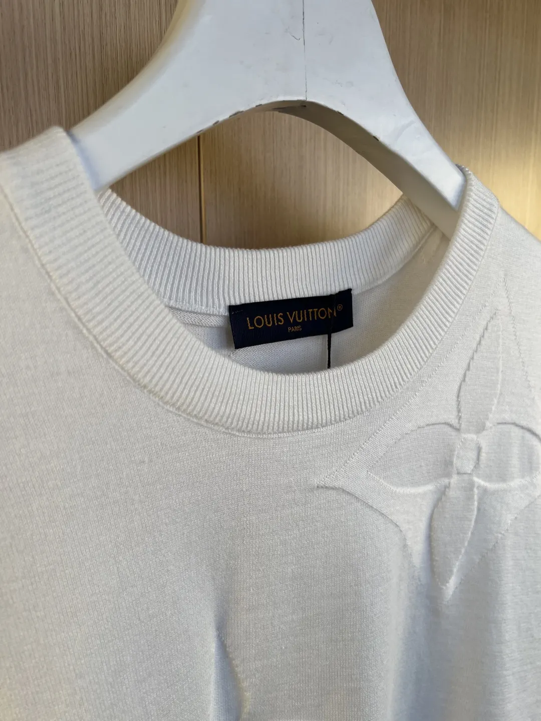 Monogram Embossed Knit T-Shirt D24019261 — view 2