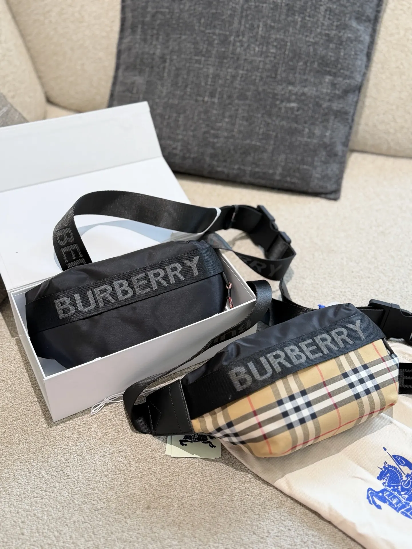 Burberry Vintage Check Belt Bag D24518507 — view 4