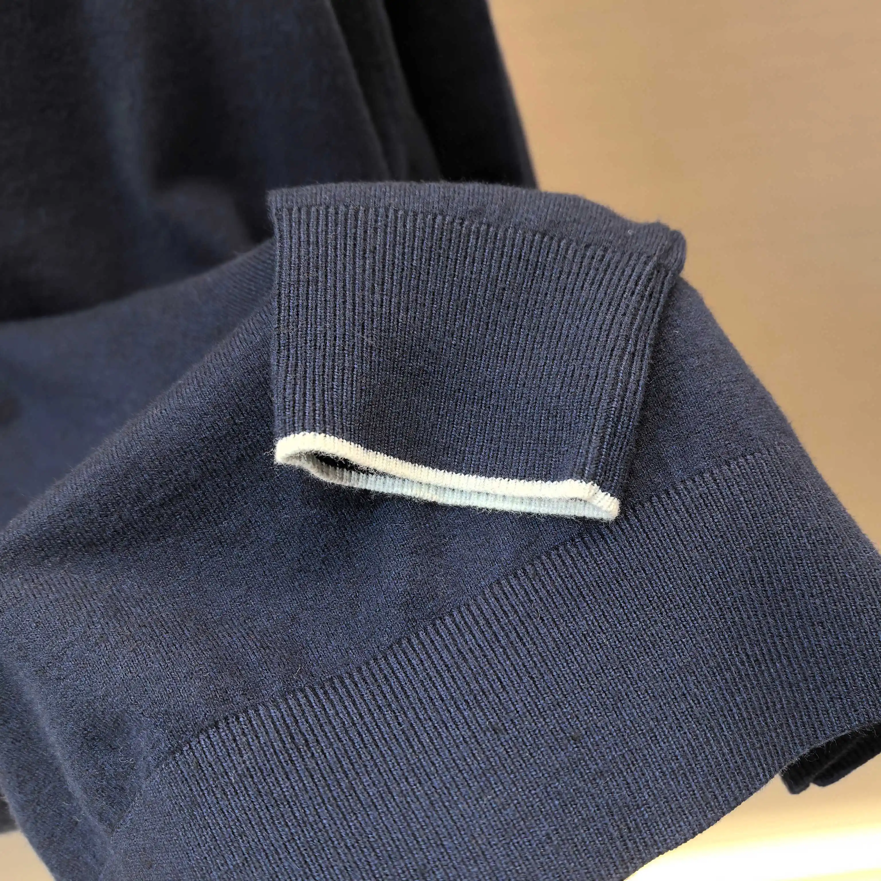 Silk and Wool-Blend Long-Sleeve Knit Polo D25022358 — view 4