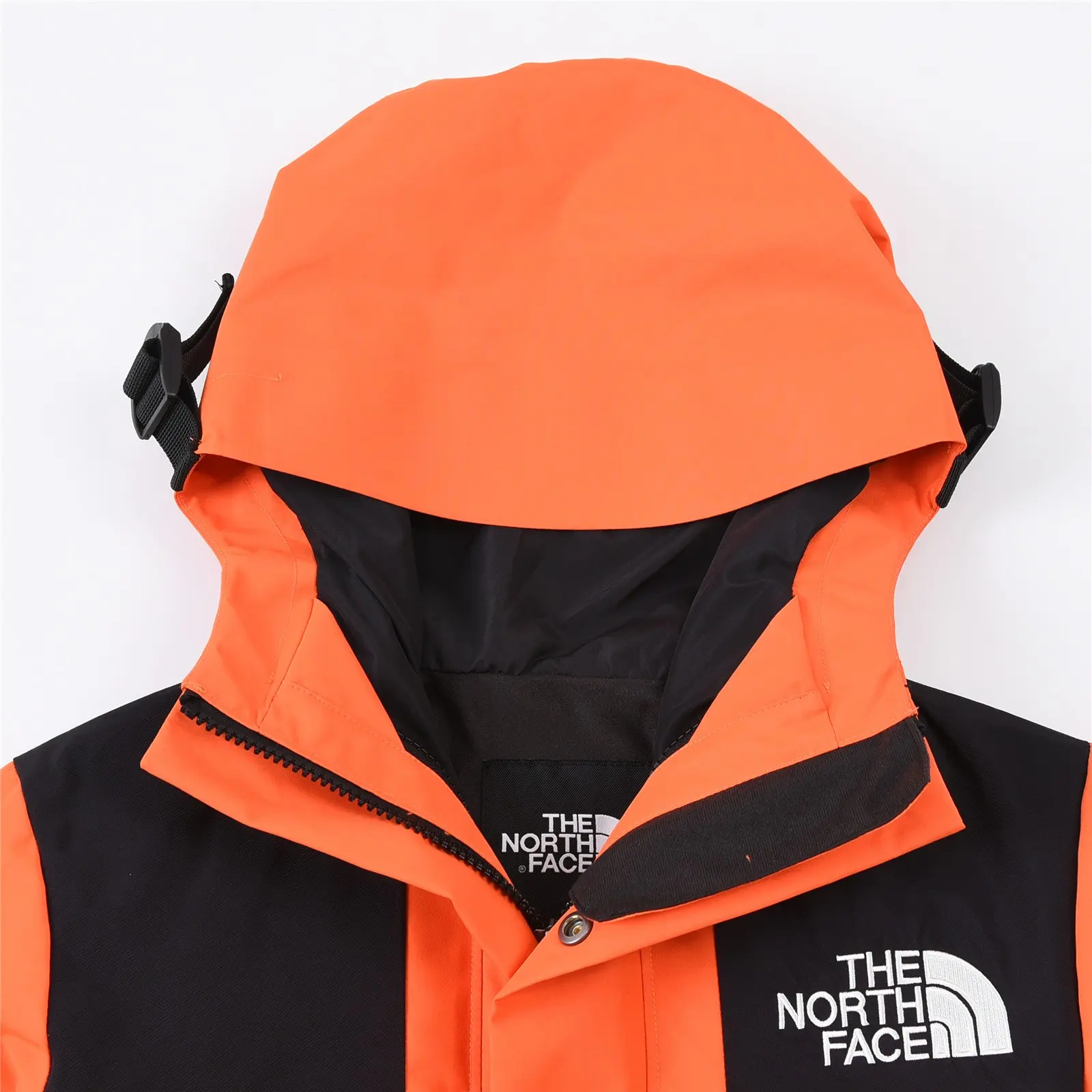 Kids' 1990 Mountain Jacket D25019054 — view 2