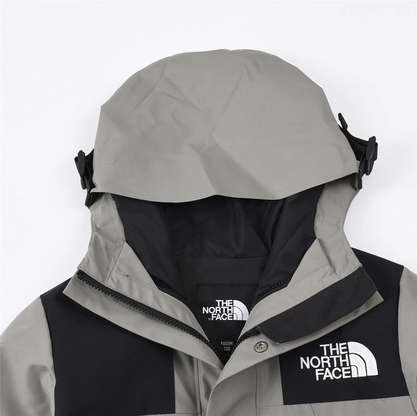 Kids' 1990 Mountain Jacket D25019051 — view 2