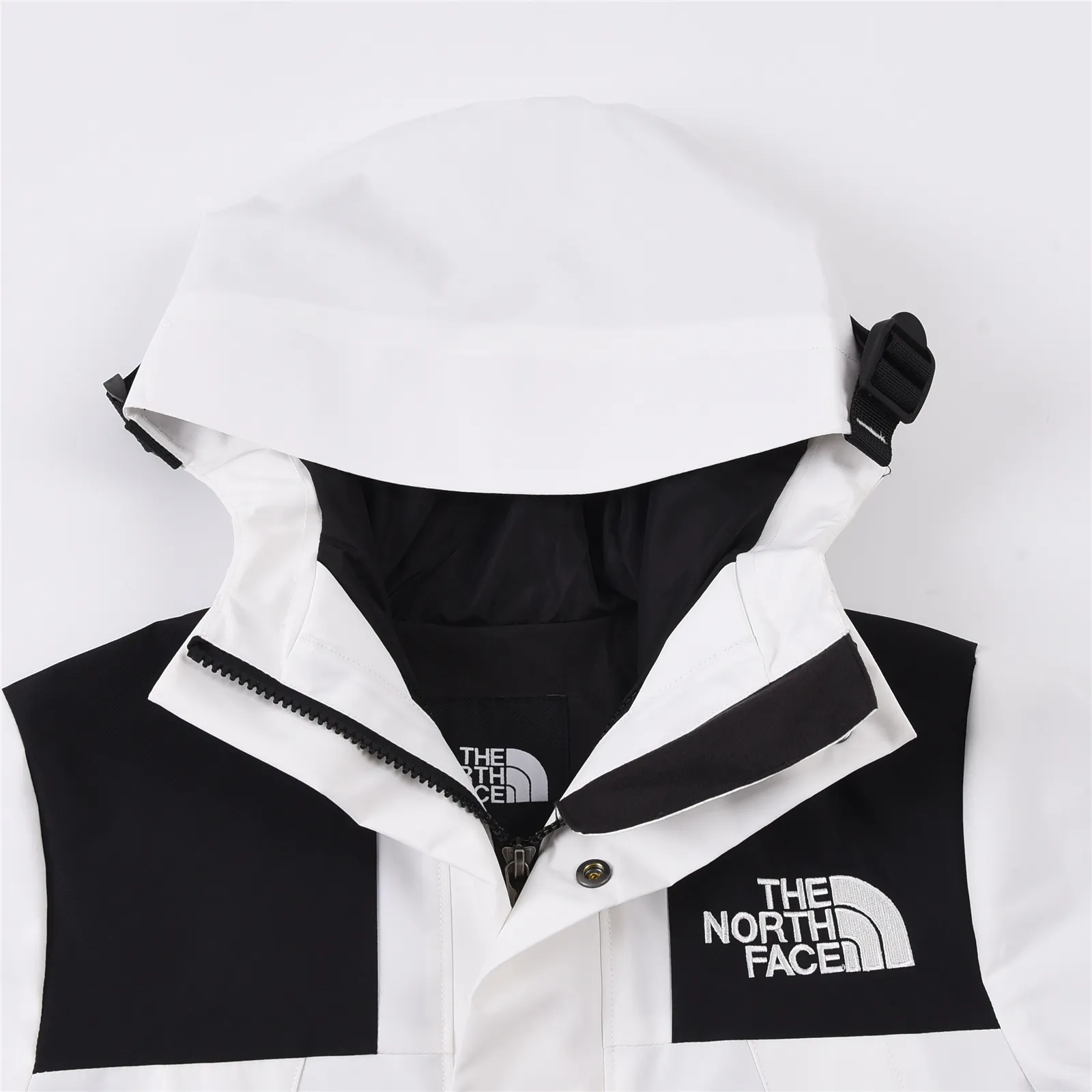 Kids' 1990 Mountain Jacket D25019047 — view 2