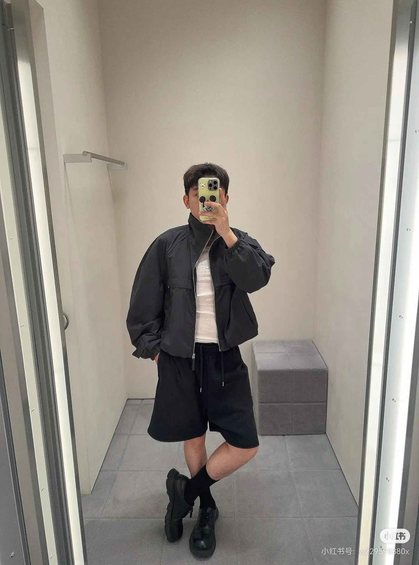 Crinkled Nylon Zip-Up Jacket D25522479 — view 7