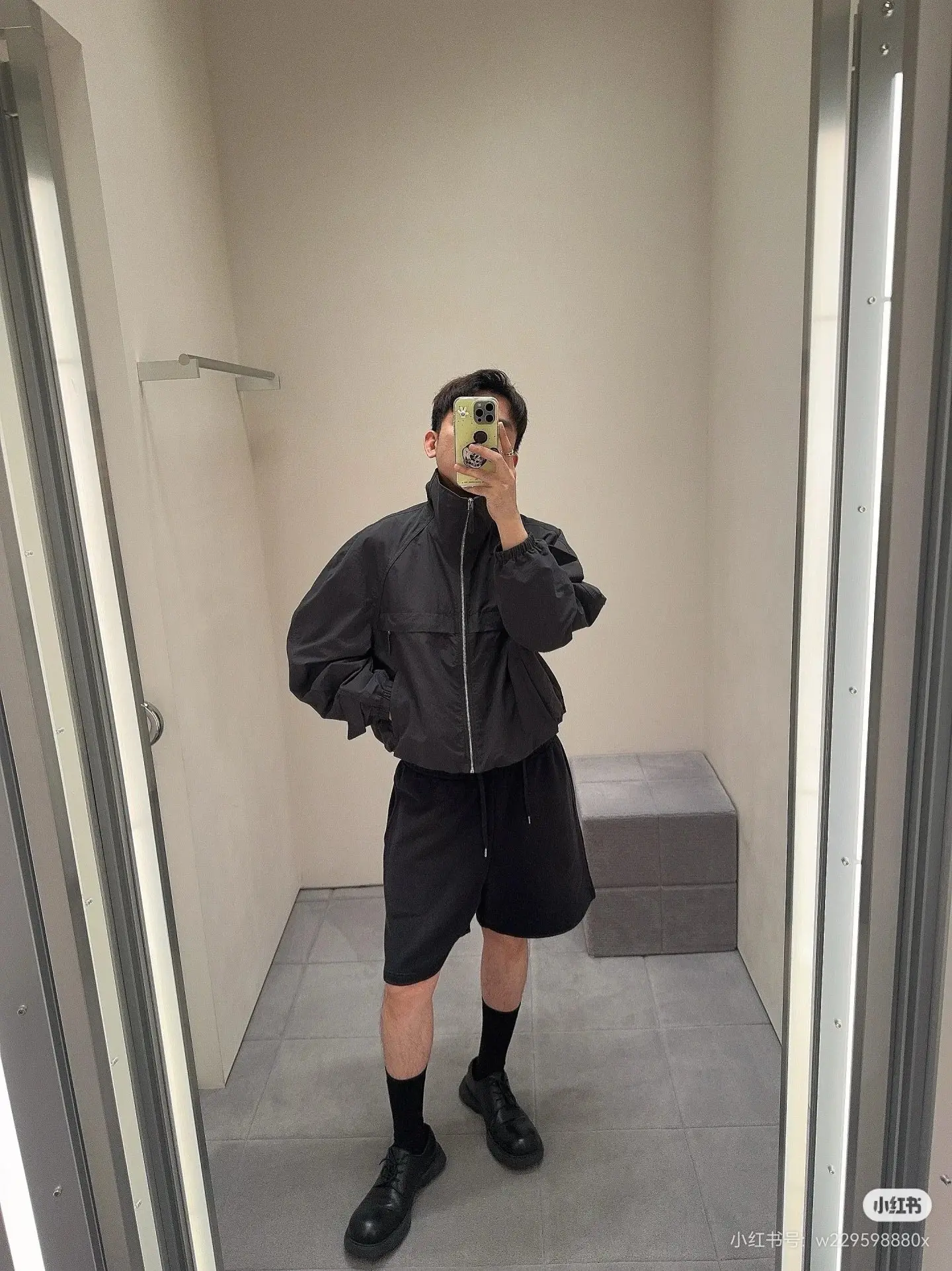 Crinkled Nylon Zip-Up Jacket D25522479 — view 8