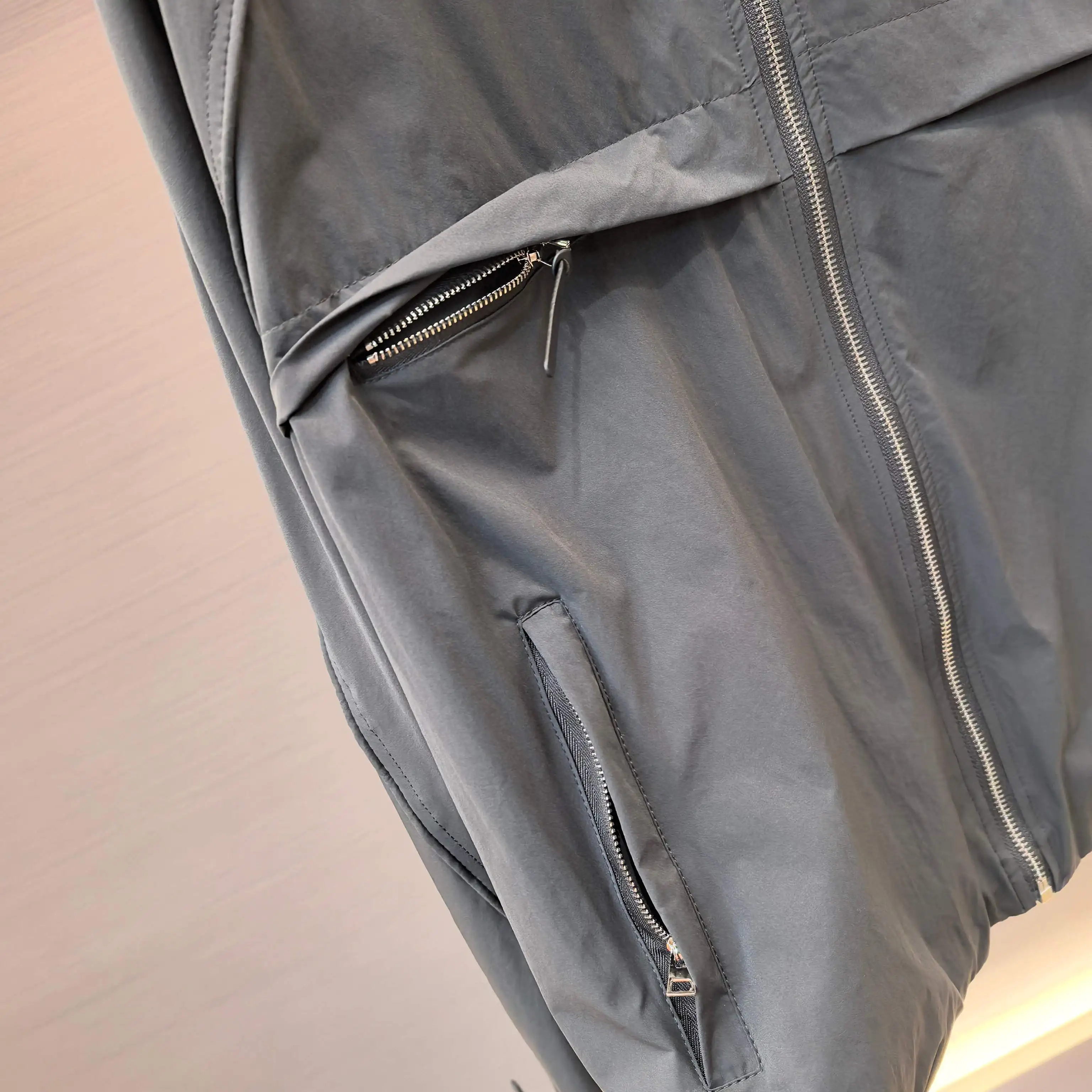 Crinkled Nylon Zip-Up Jacket D25522478 — view 7