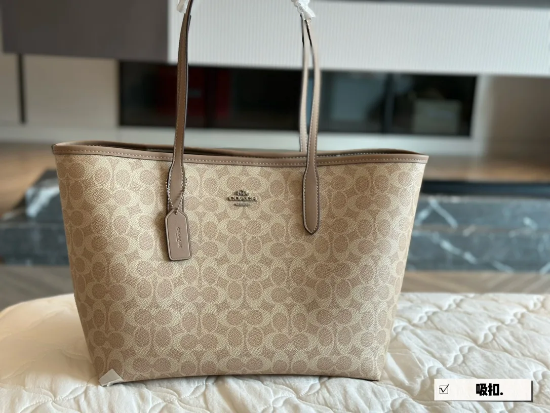 Signature Coated Canvas City Tote Bag D25518260 — view 9