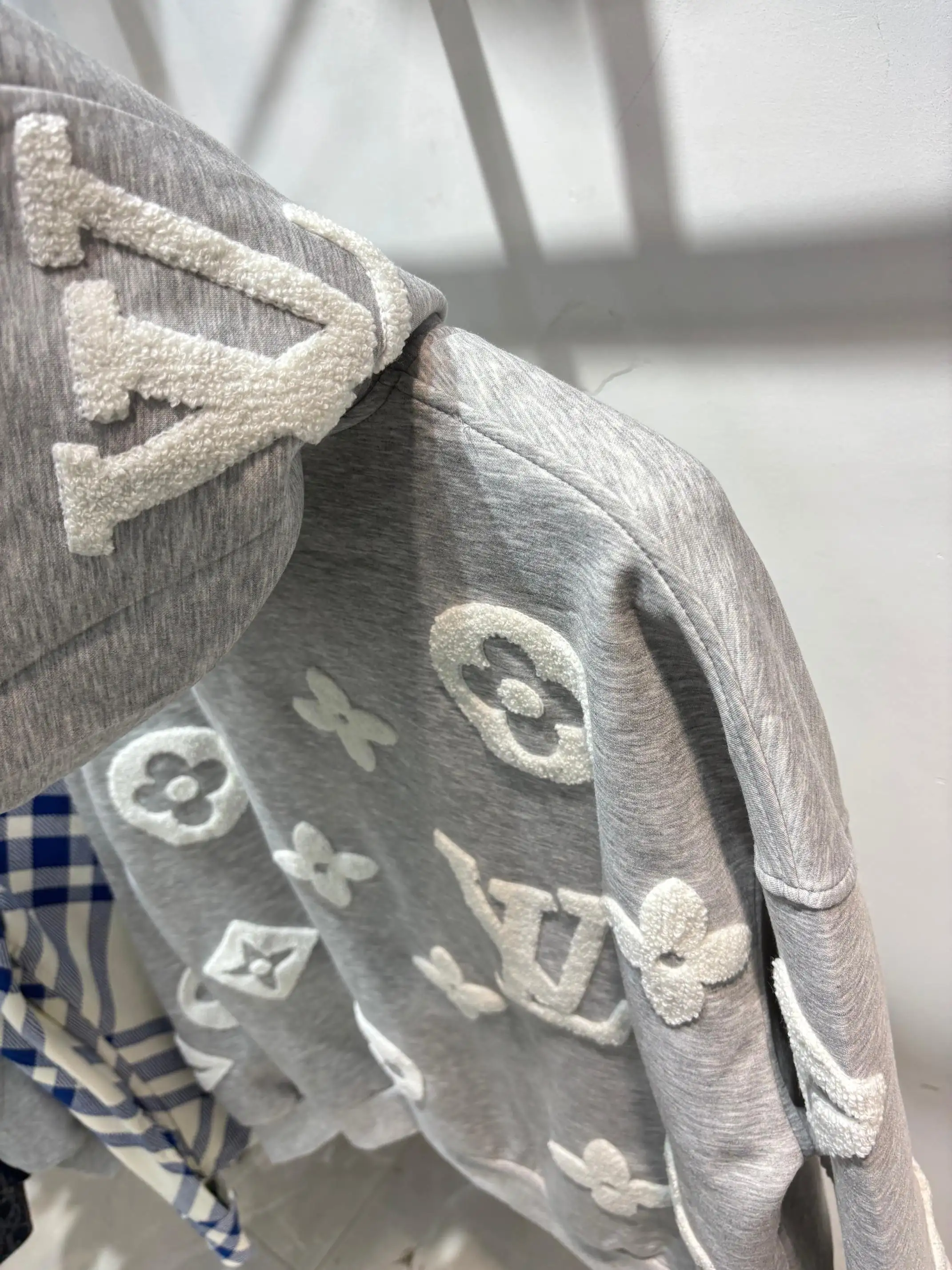 Monogram Towel Embroidery Zip-Up Hoodie D25513458 — view 3
