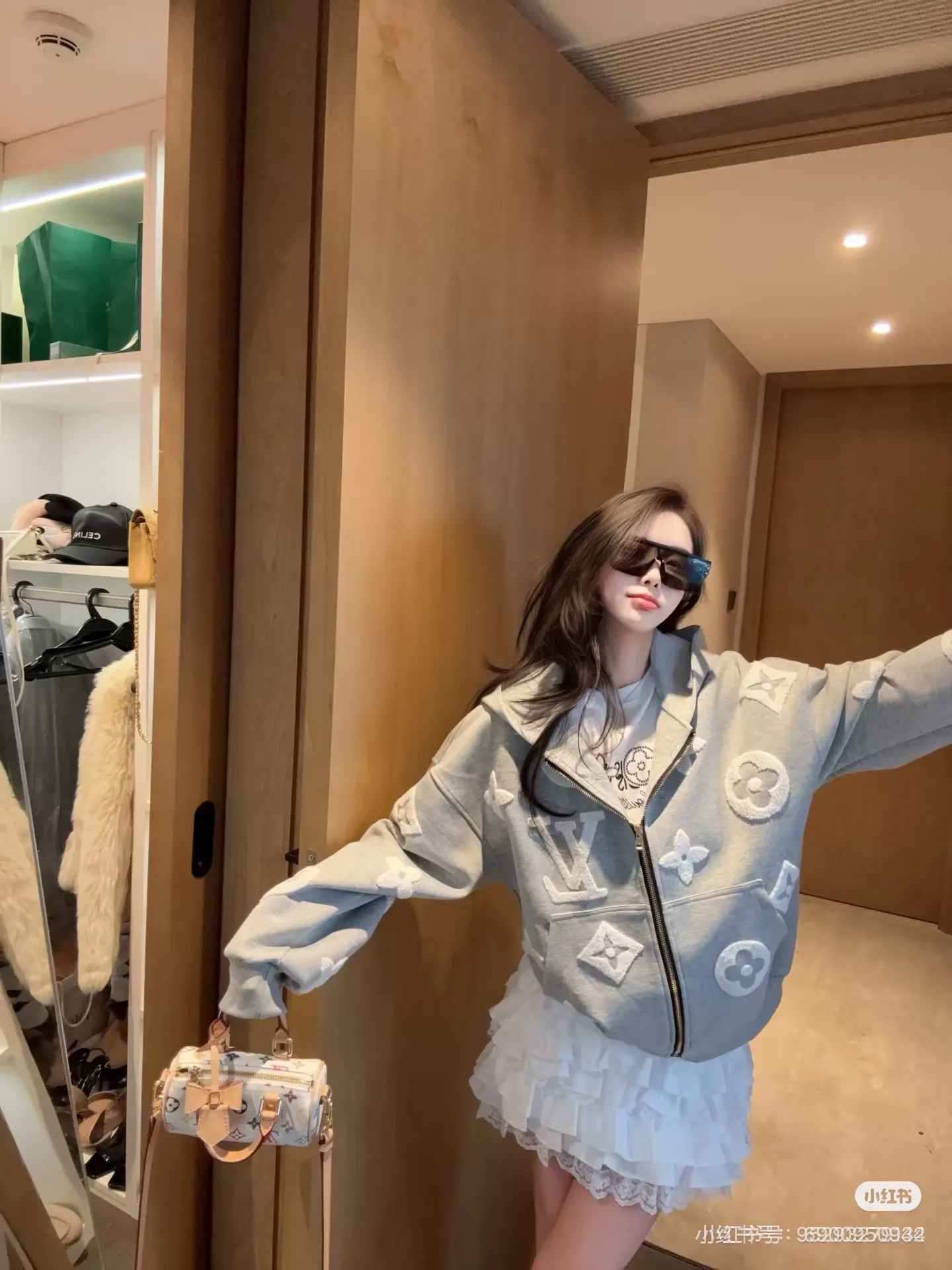 Monogram Towel Embroidery Zip-Up Hoodie D25513457 — view 7