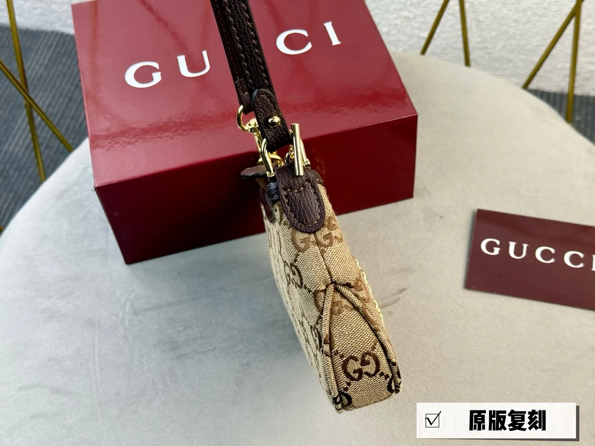 GG Monogram Chain Shoulder Bag D26018364 — view 4