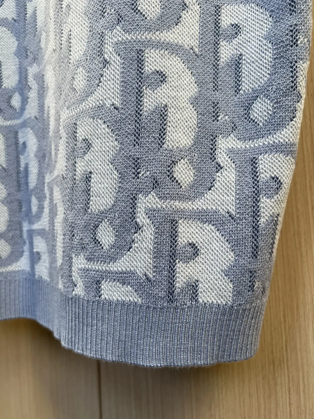 Oblique Jacquard Knit T-Shirt D27019256 — view 8