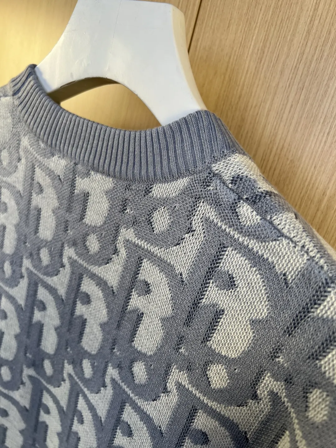 Oblique Jacquard Knit T-Shirt D27019256 — view 9