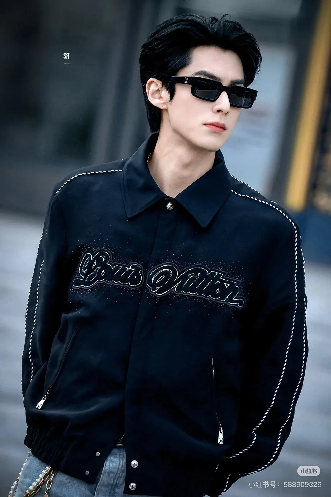 Embellished Logo Padded Bomber Jacket D27513455