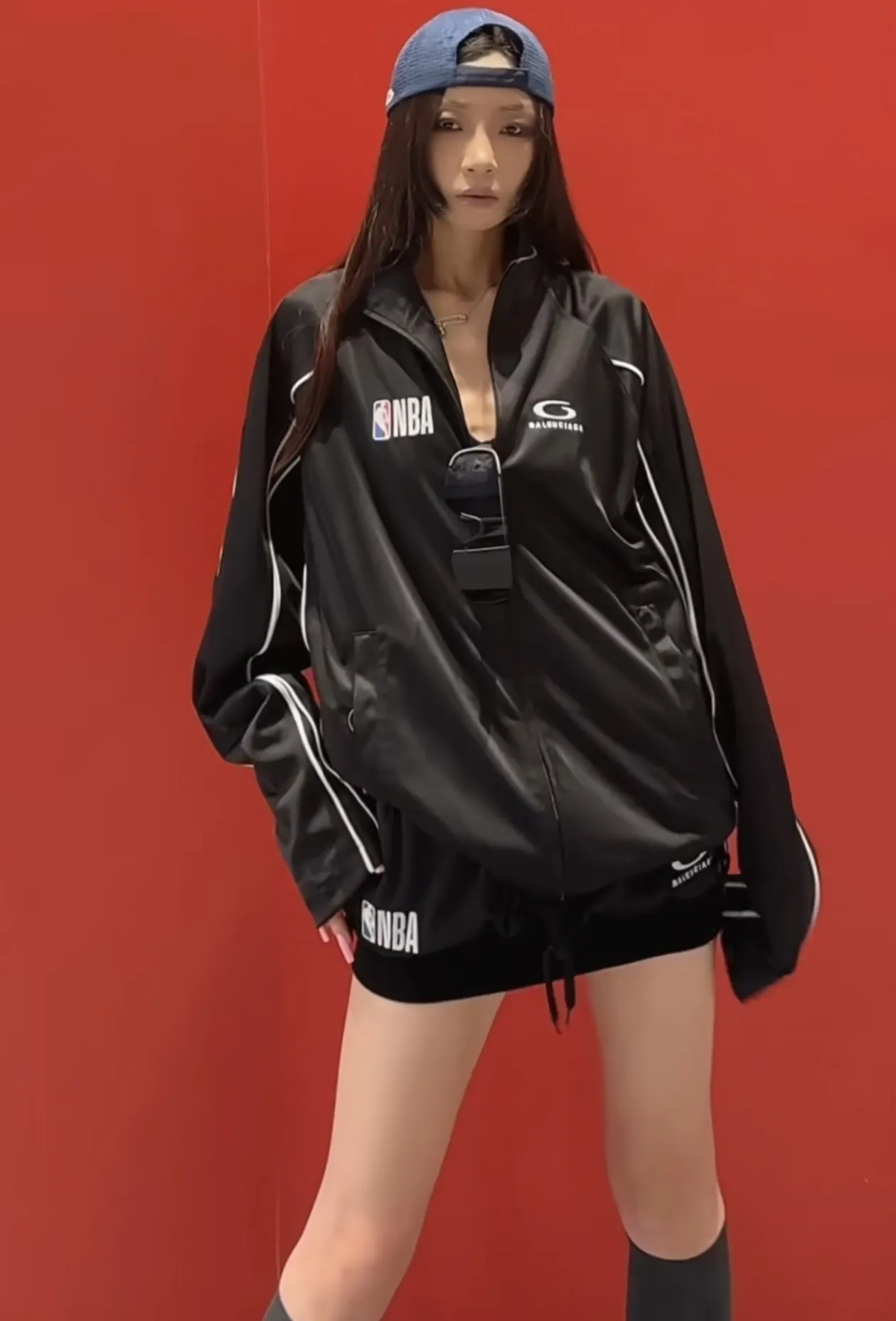 NBA Logo Embroidered Tracksuit Jacket and Skirt Set D28022385 — view 4