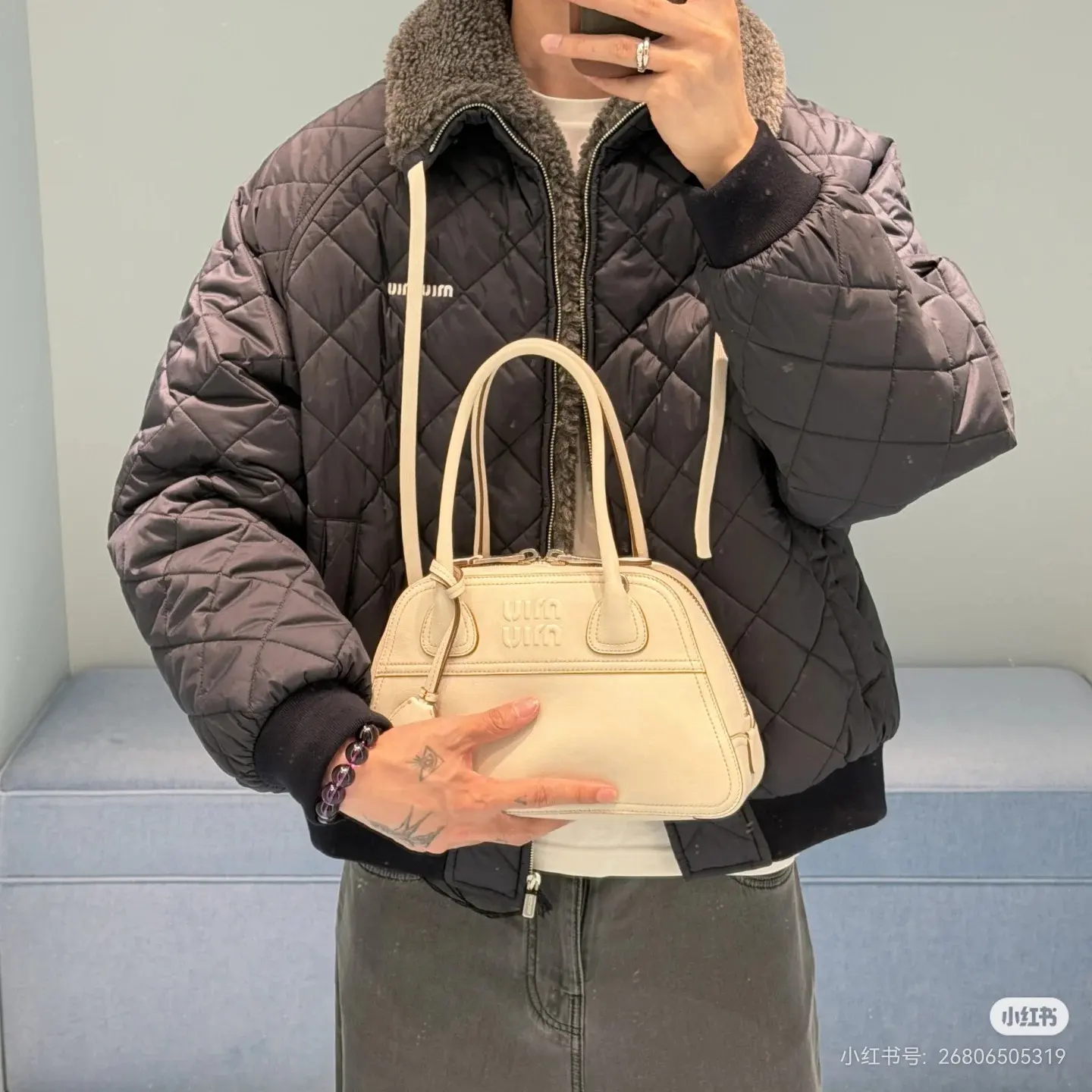 Quilted Shearling-Trimmed Bomber Jacket D28022404 — view 3