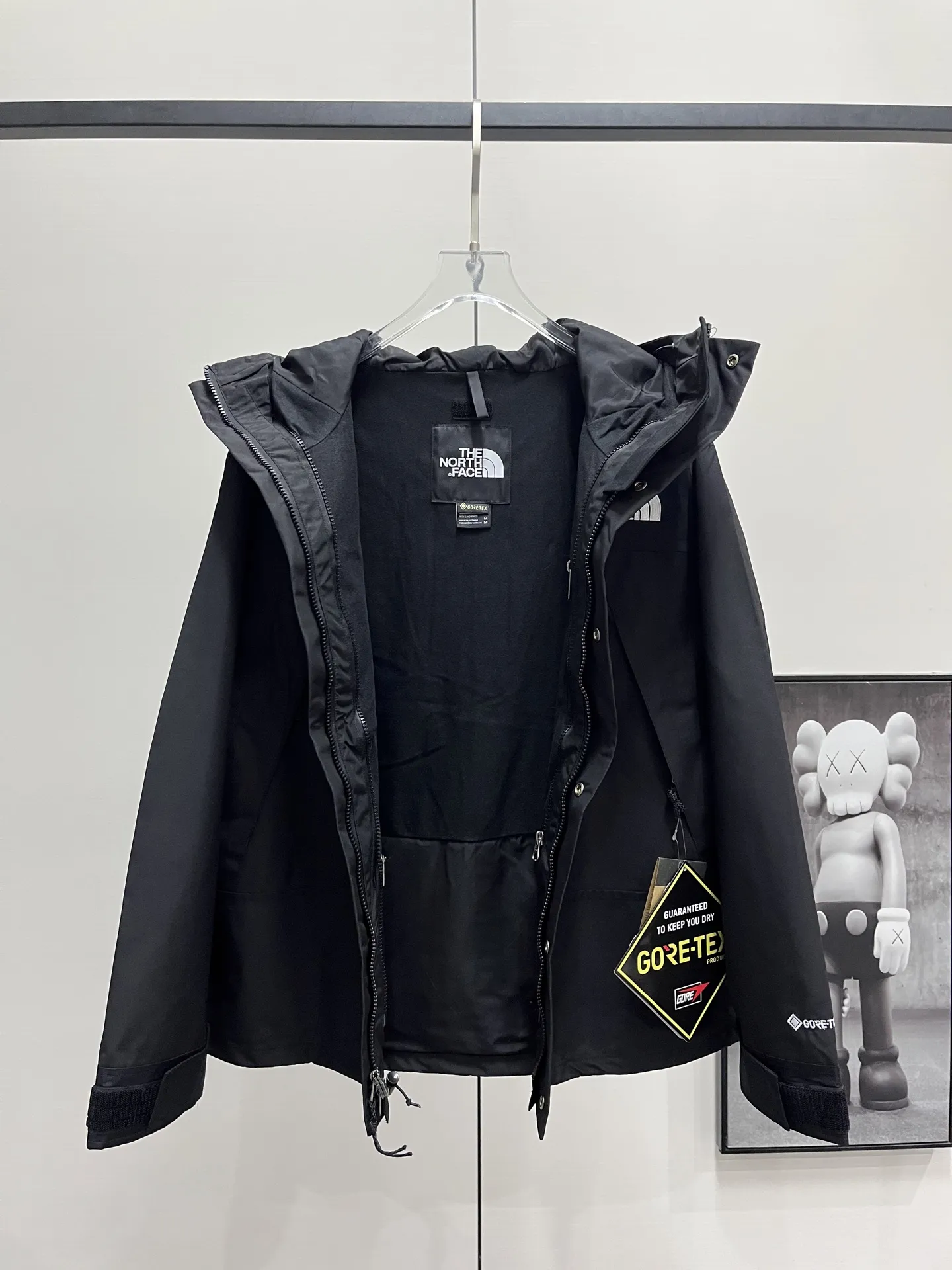 1990 Mountain Jacket GORE-TEX Shell D28019057 — view 7