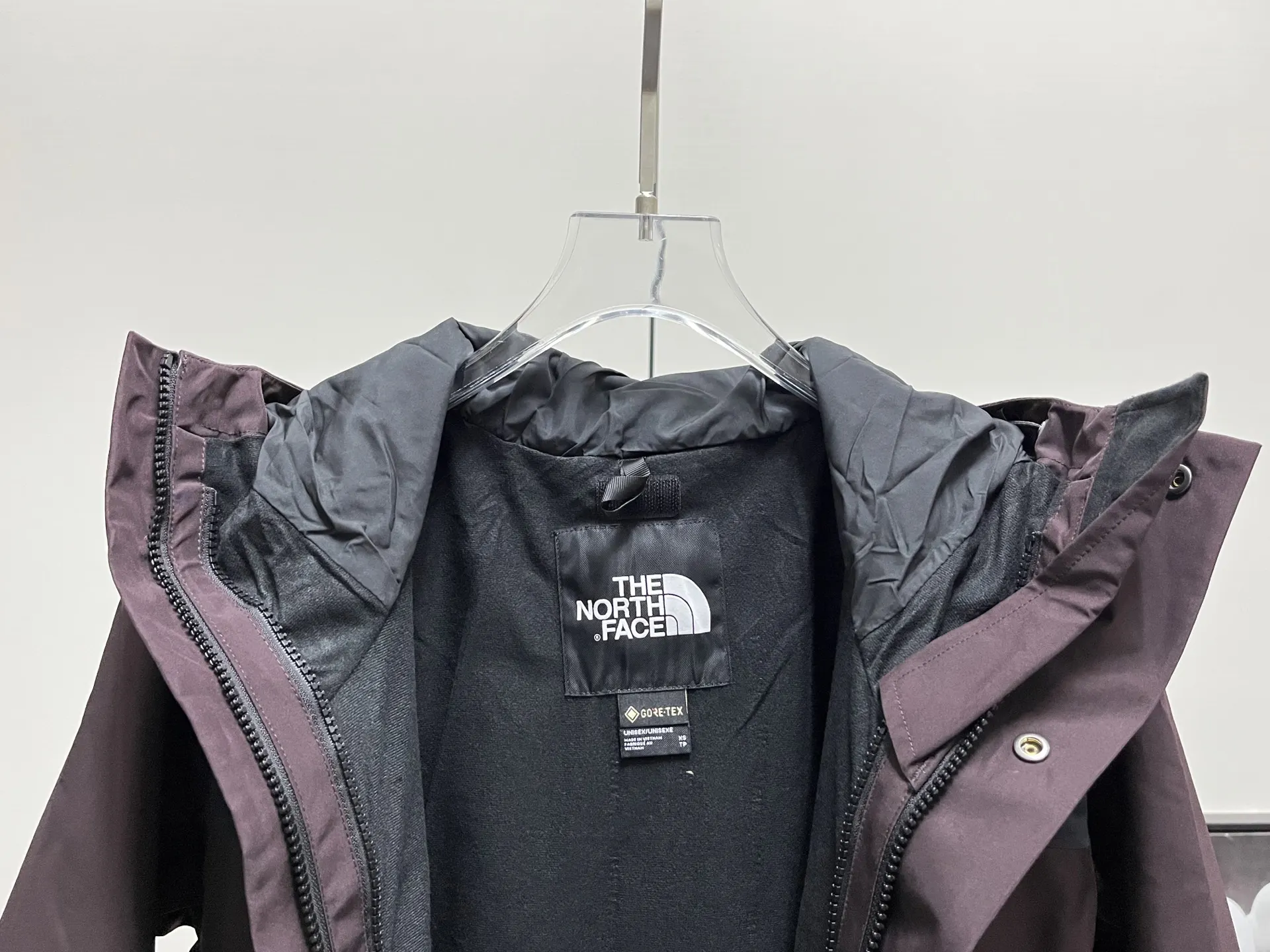 1990 Mountain Jacket GORE-TEX Shell D28019066 — view 9