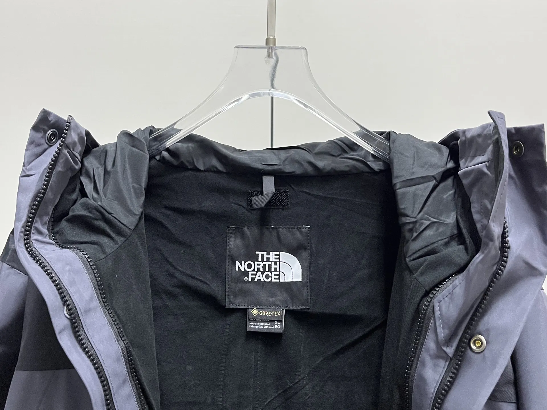 1990 Mountain Jacket GORE-TEX Shell D28019065 — view 9