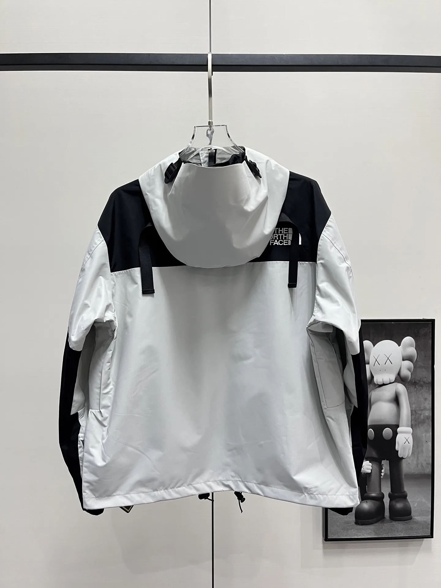 1990 Mountain Jacket GORE-TEX Shell D28019059 — view 3